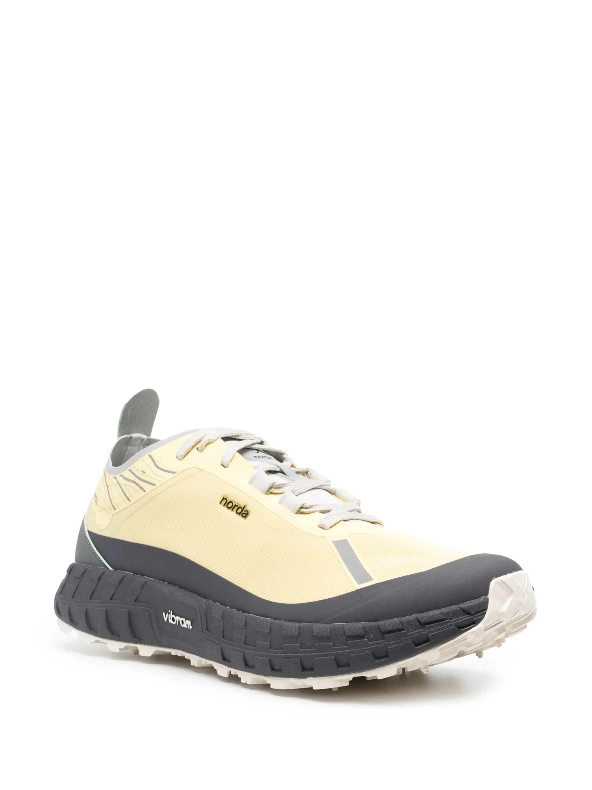 001 low-top sneakers
