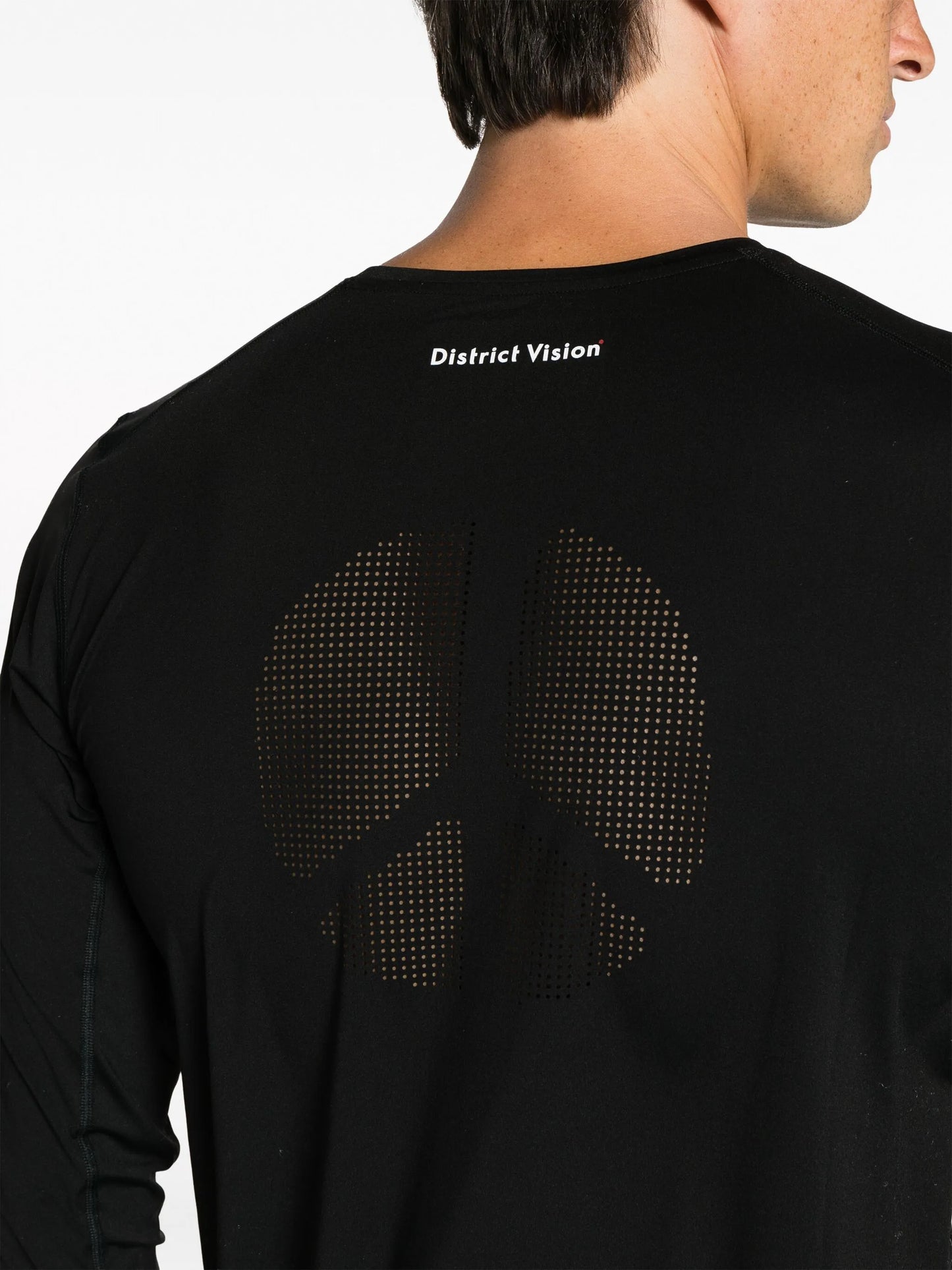 ultralight long-sleeve tee