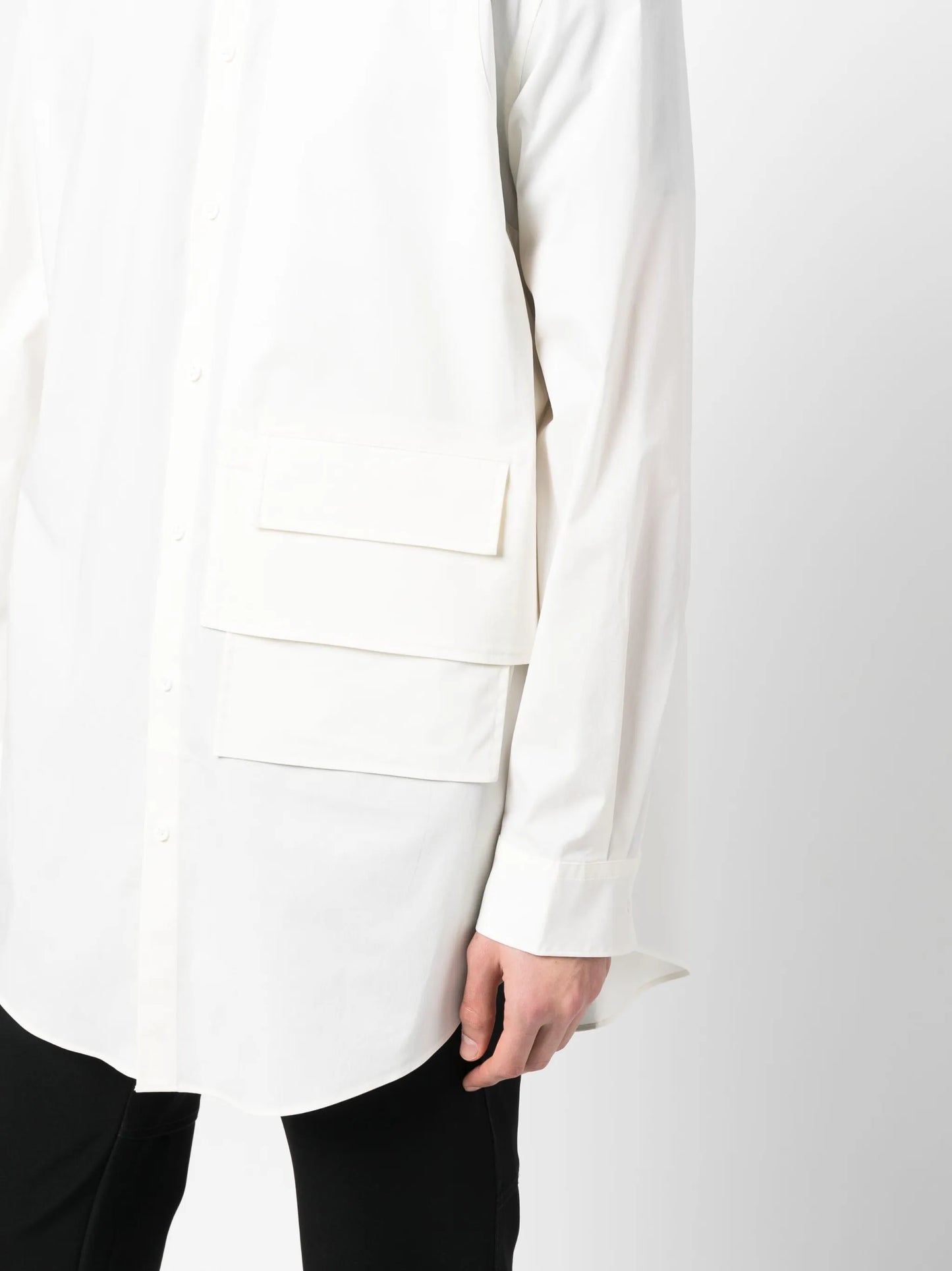 pocket-detail shirt