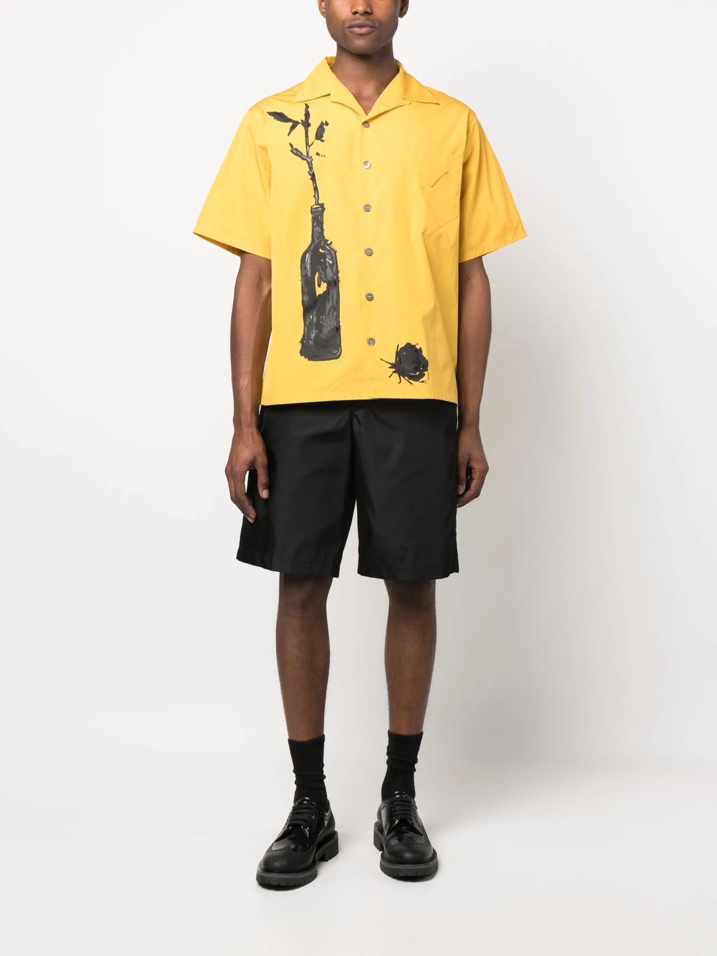 graphic-print short-sleeve shirt