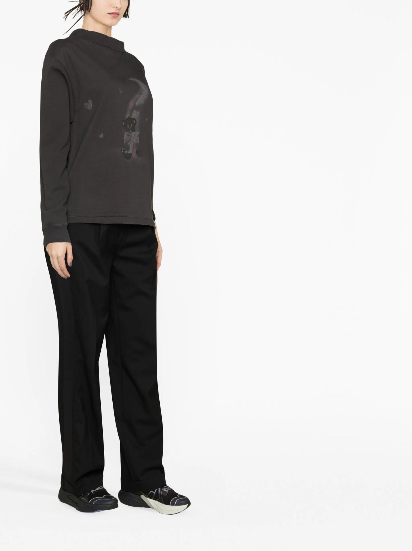 graphic-print long-sleeve top