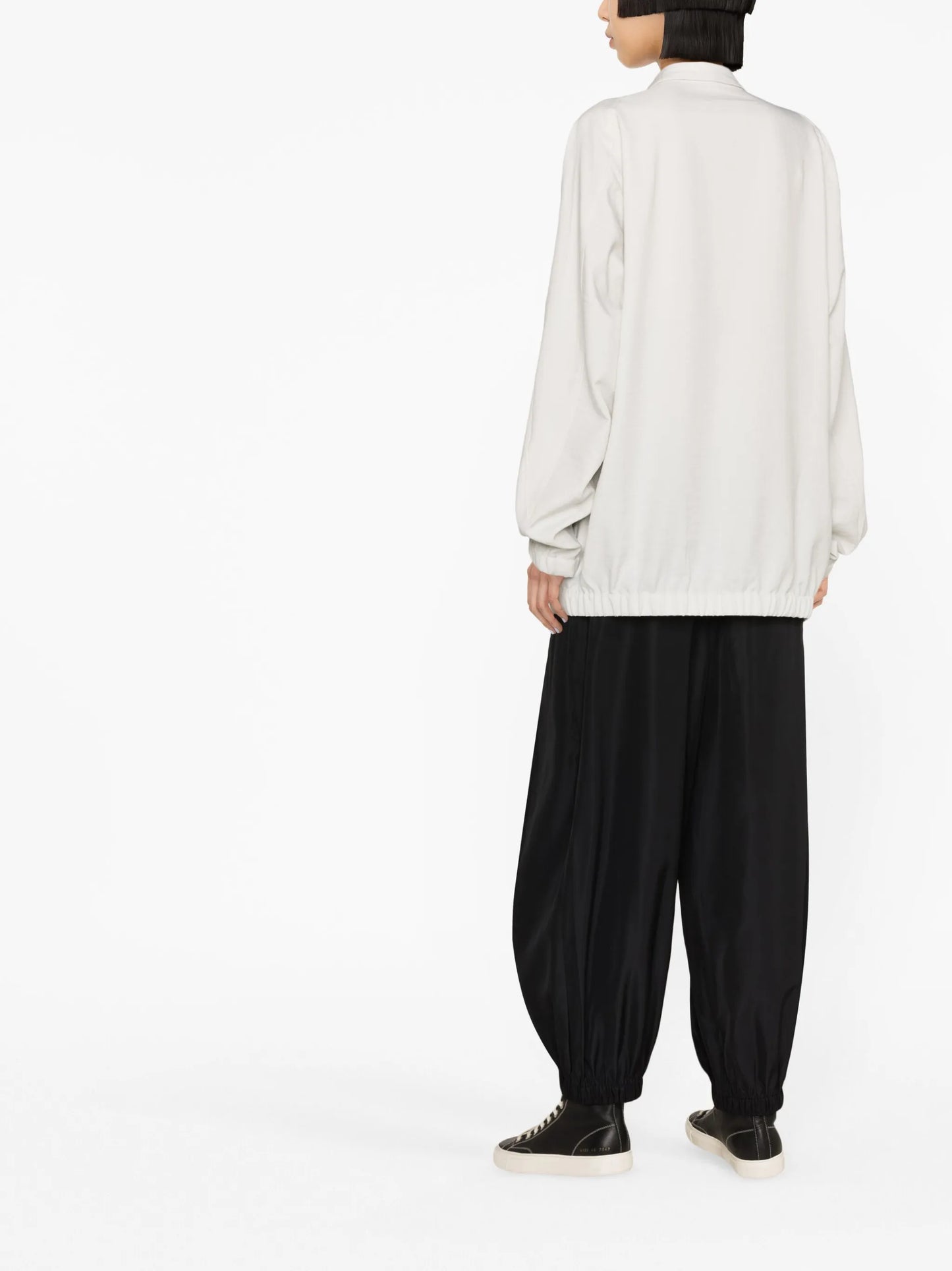 concealed front-fastening jacket
