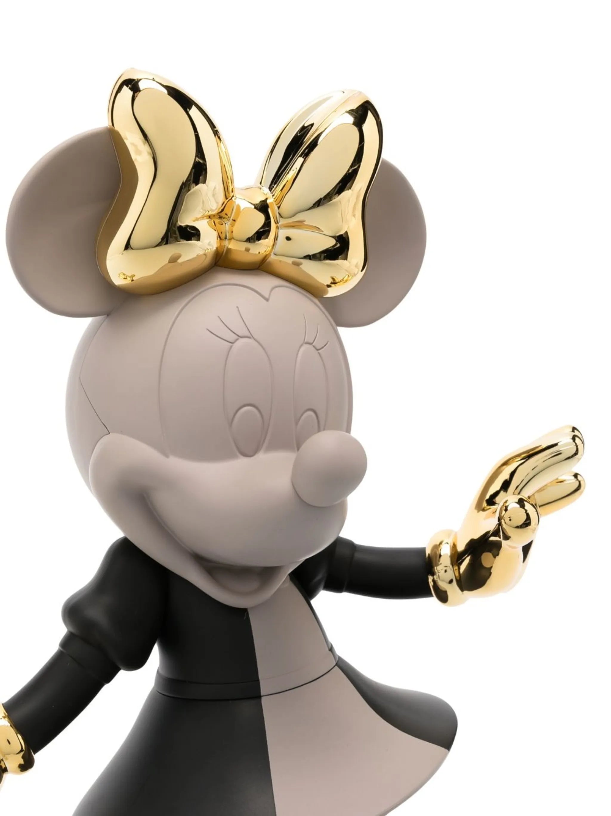 x Kelly Hoppen Minnie figurine (31cm)