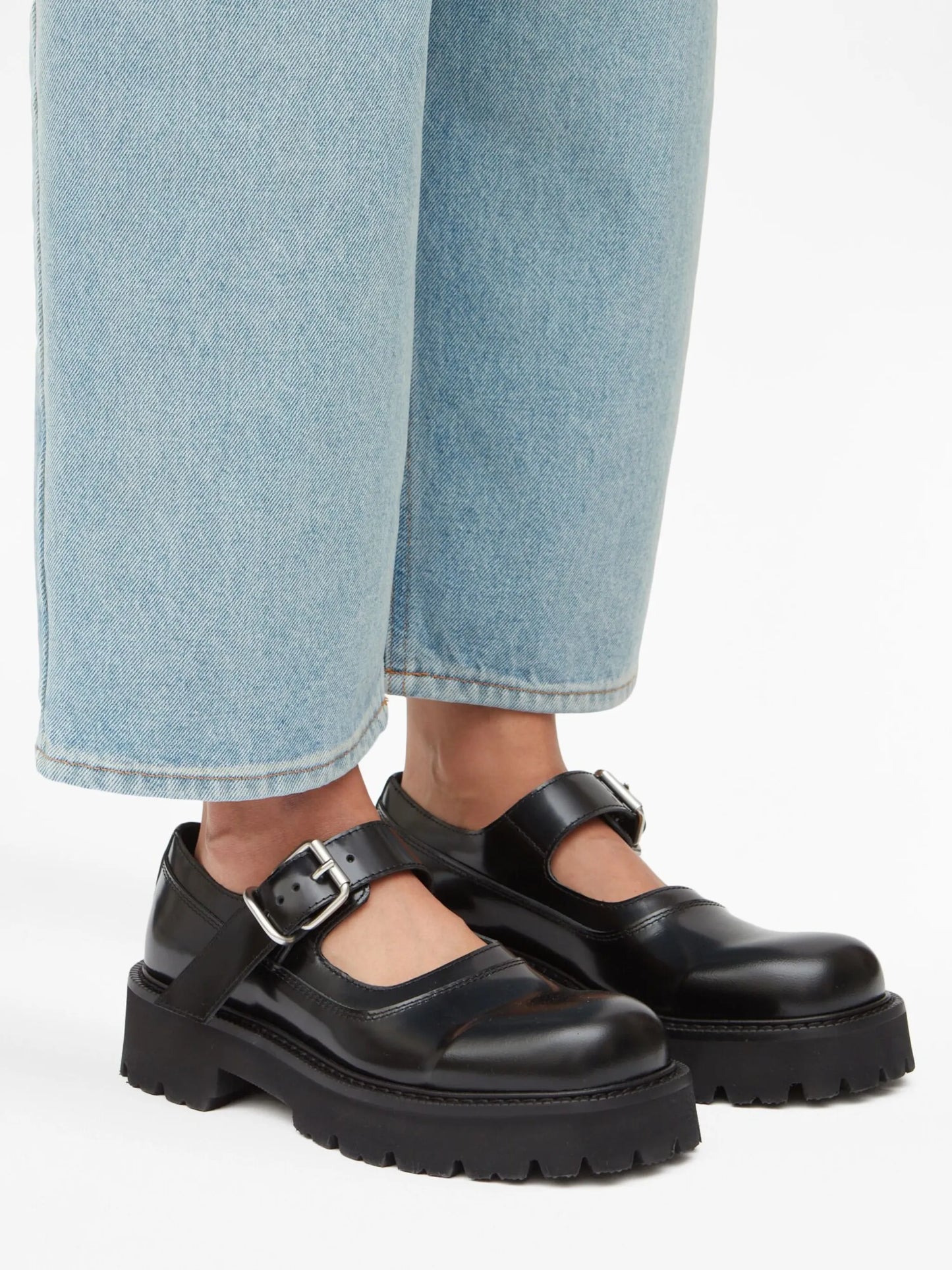 leather Mary Jane shoes