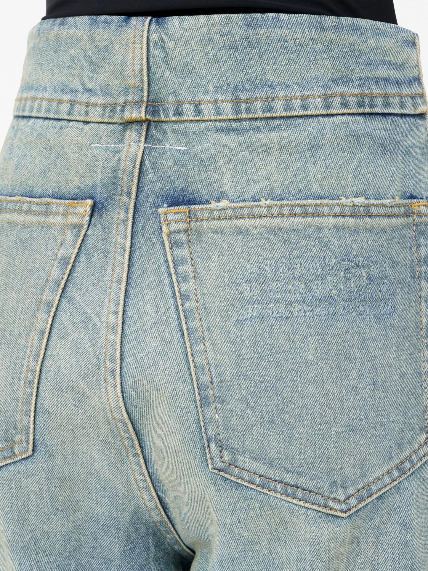mid-rise tapered-leg jeans