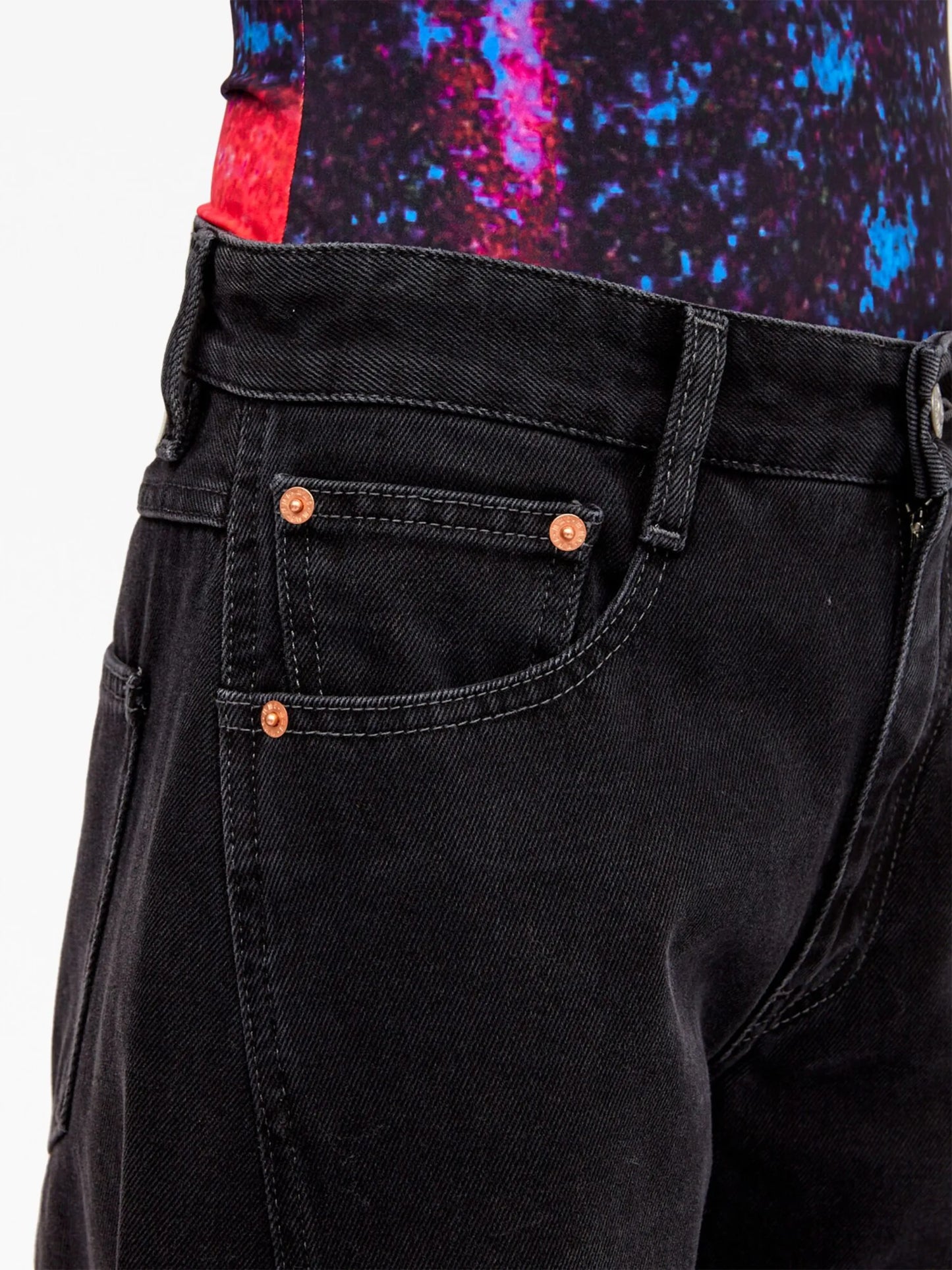 mid-rise wide-leg jeans