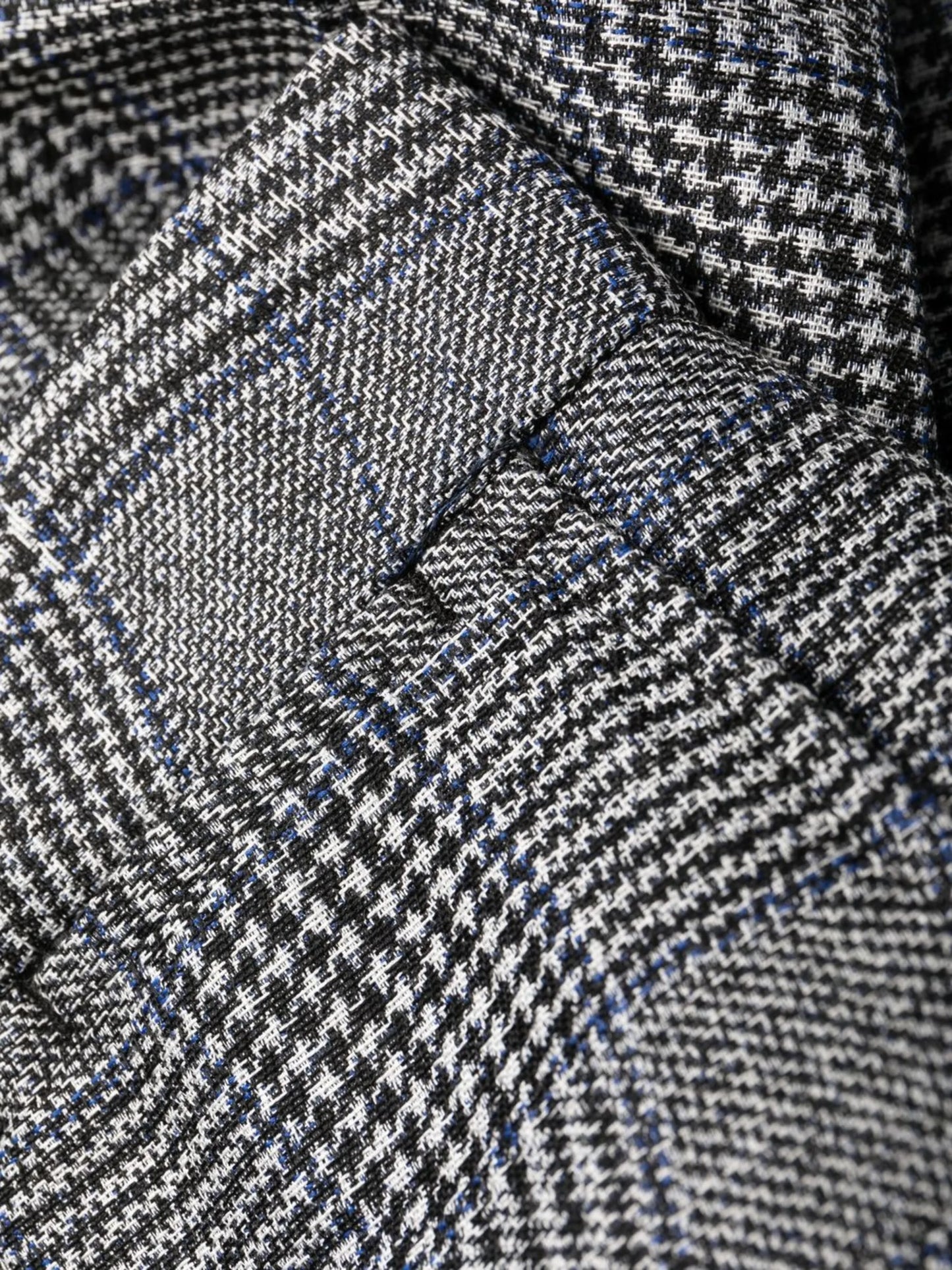 wavy checkered pattern trousers