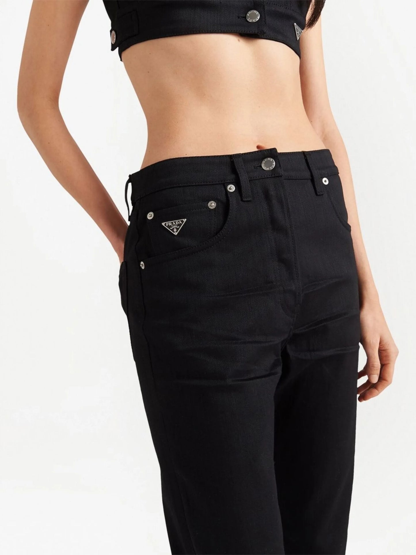 mid-rise straight-leg jeans