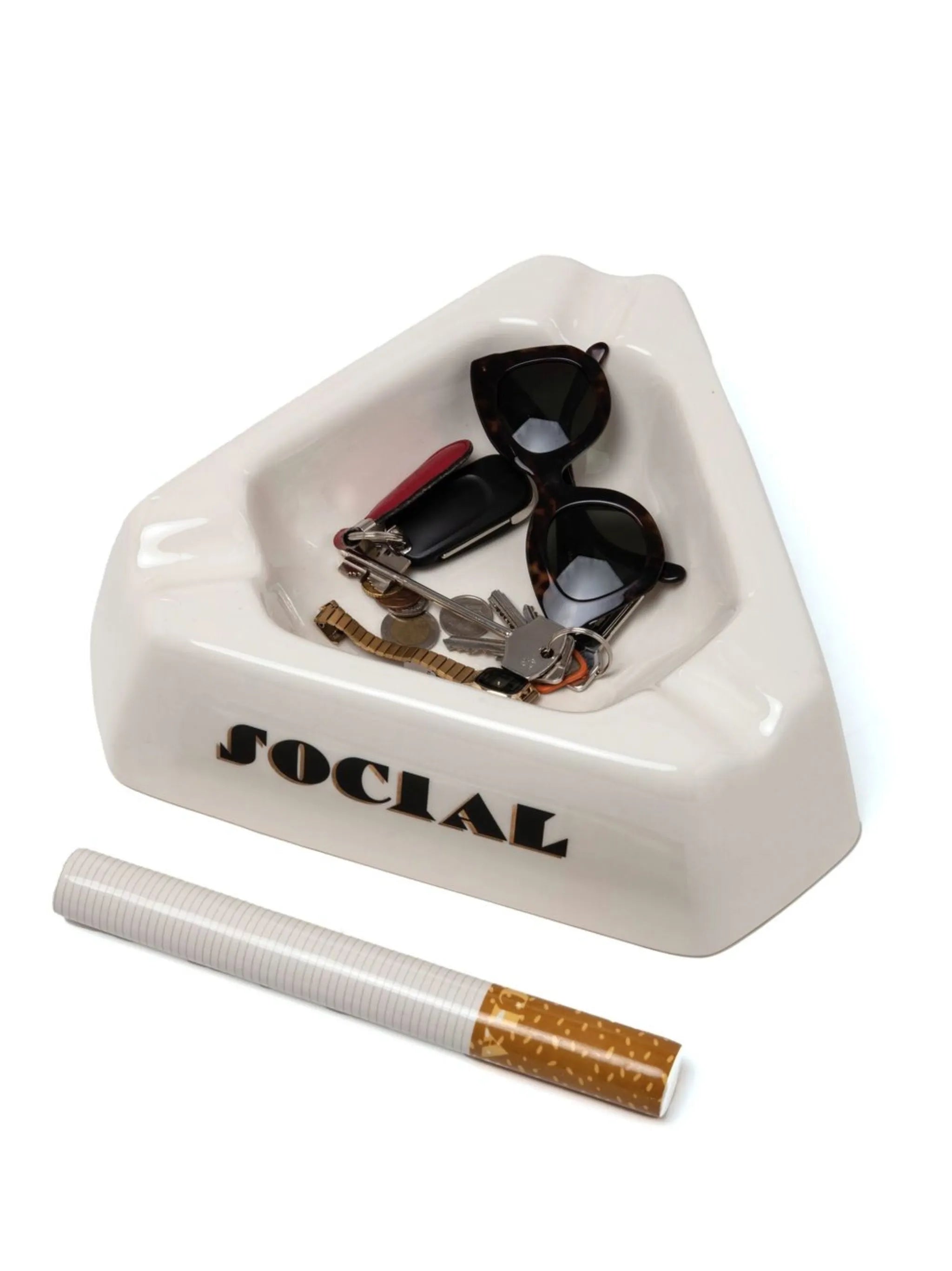 slogan-print porcelain ashtray