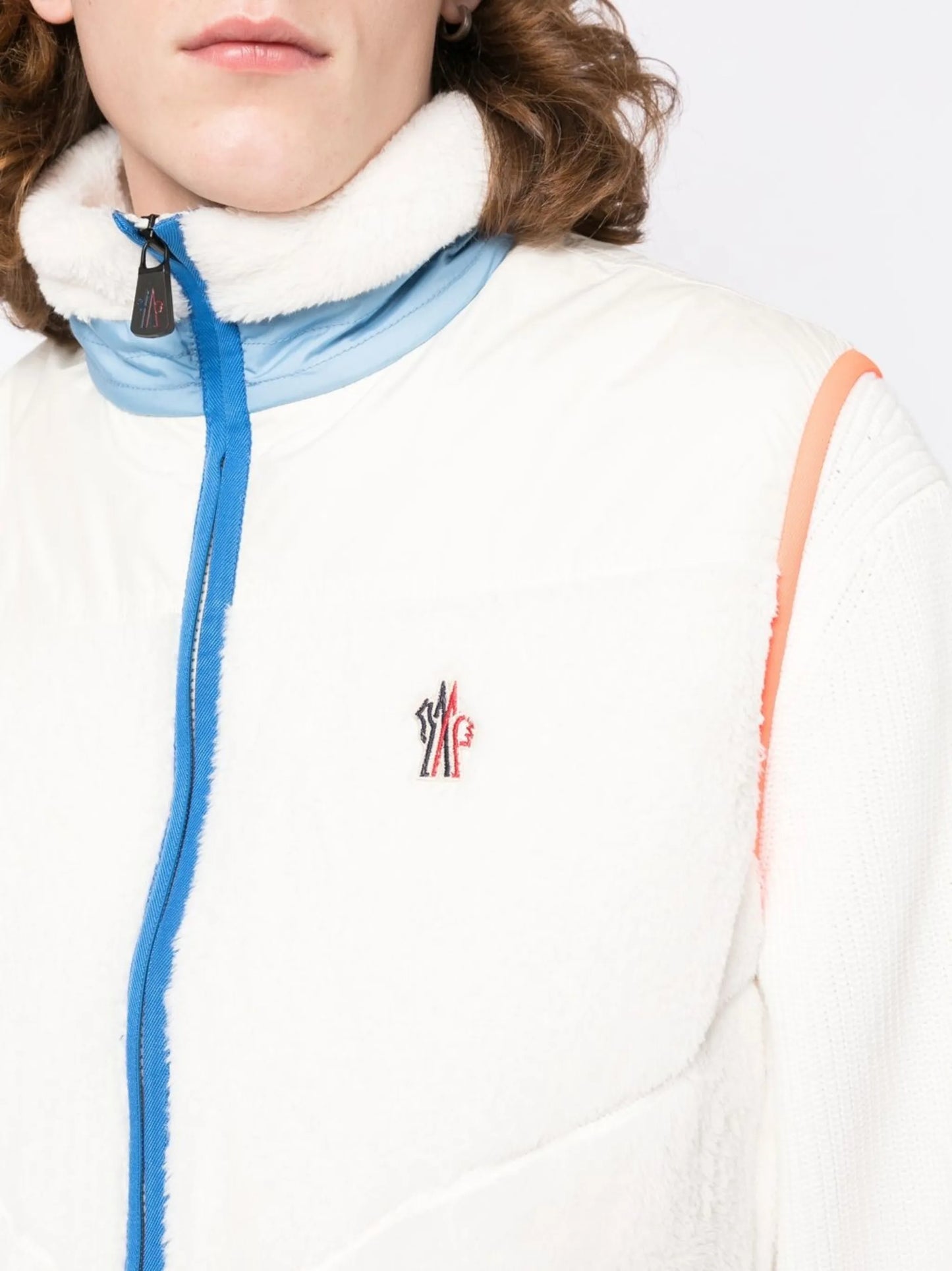 logo-patch fleece vest