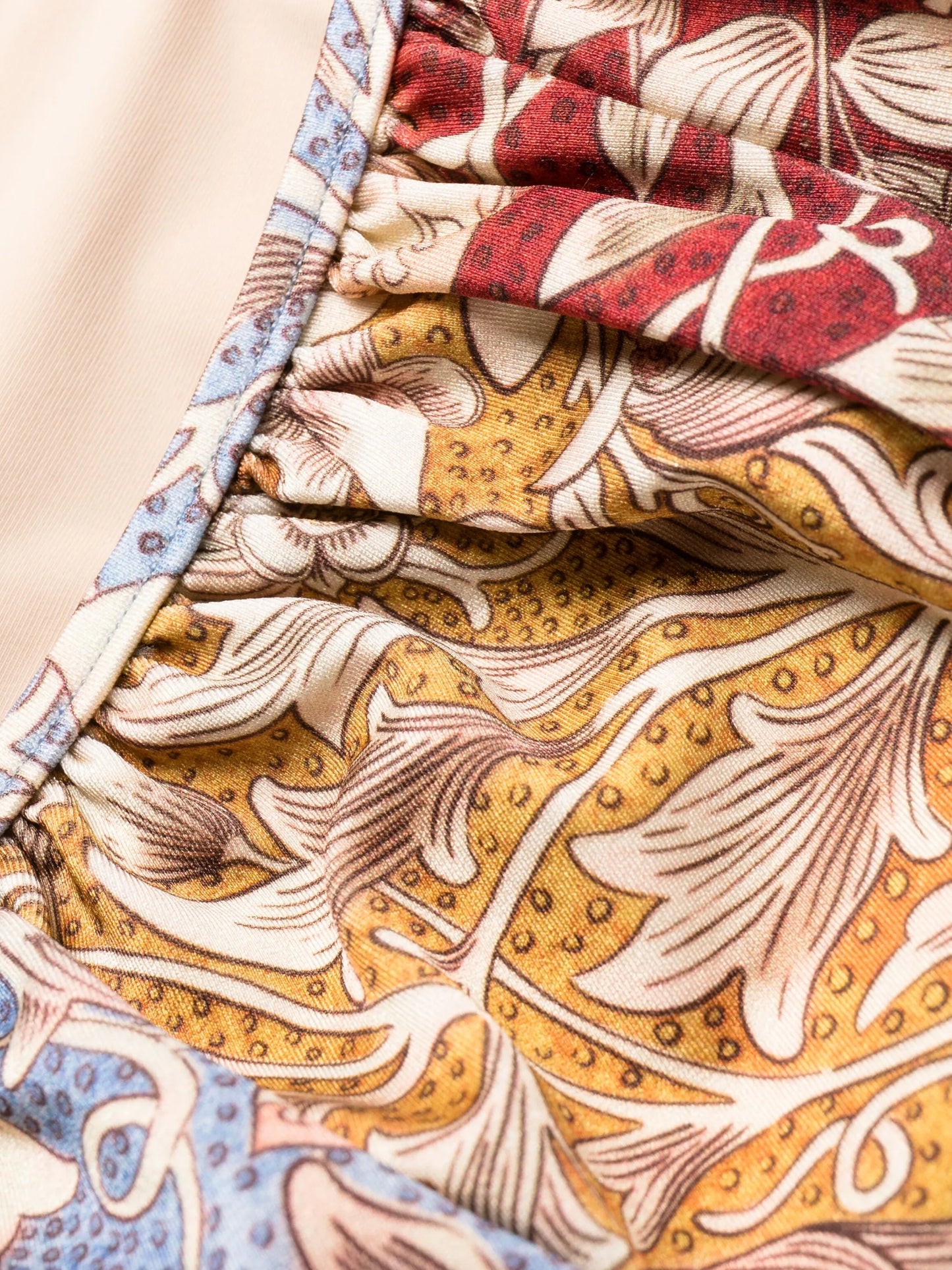 Chintz Spliced floral-print swimsuit
