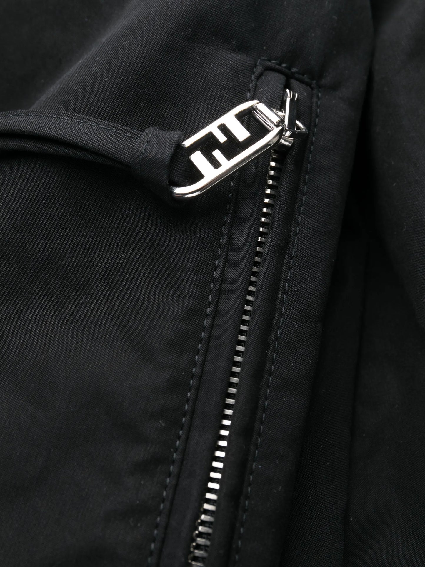 logo-patch wide-leg trousers