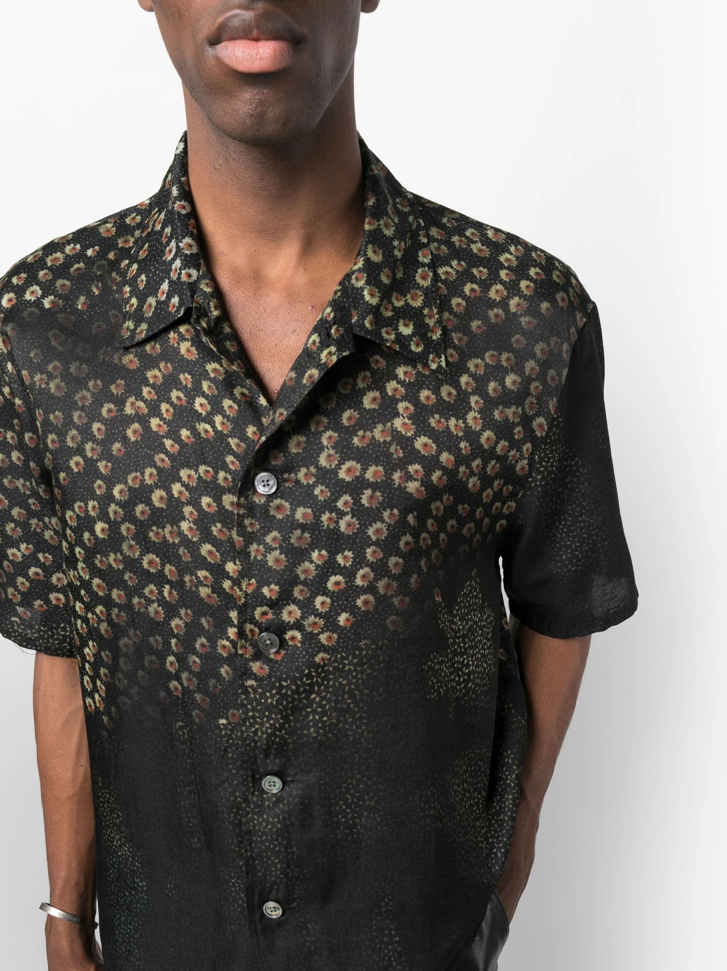 floral-print short-sleeve shirt