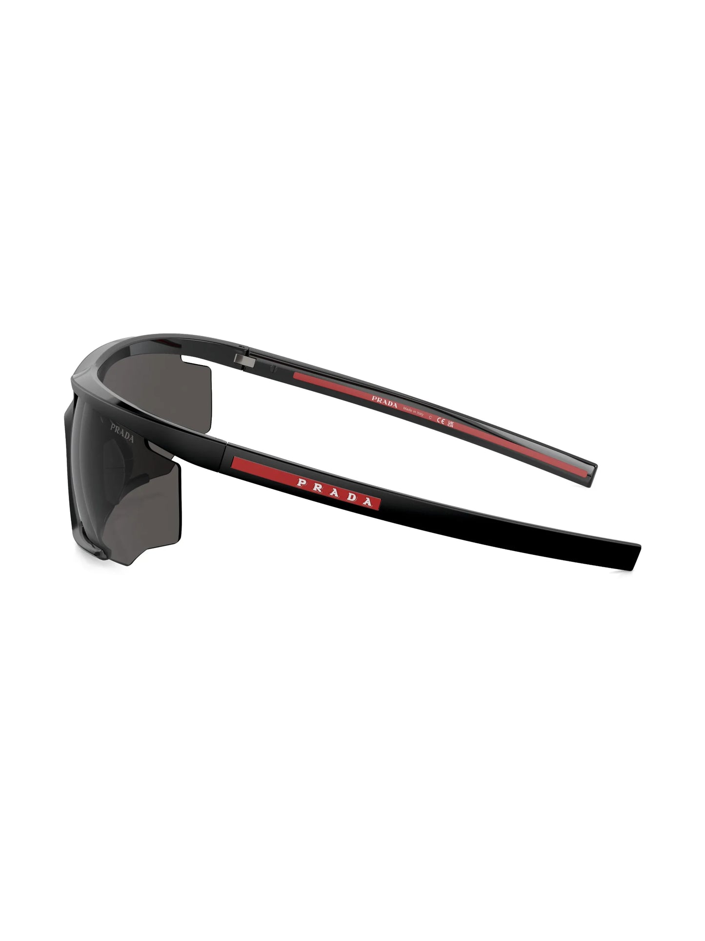 oversize-frame sunglasses