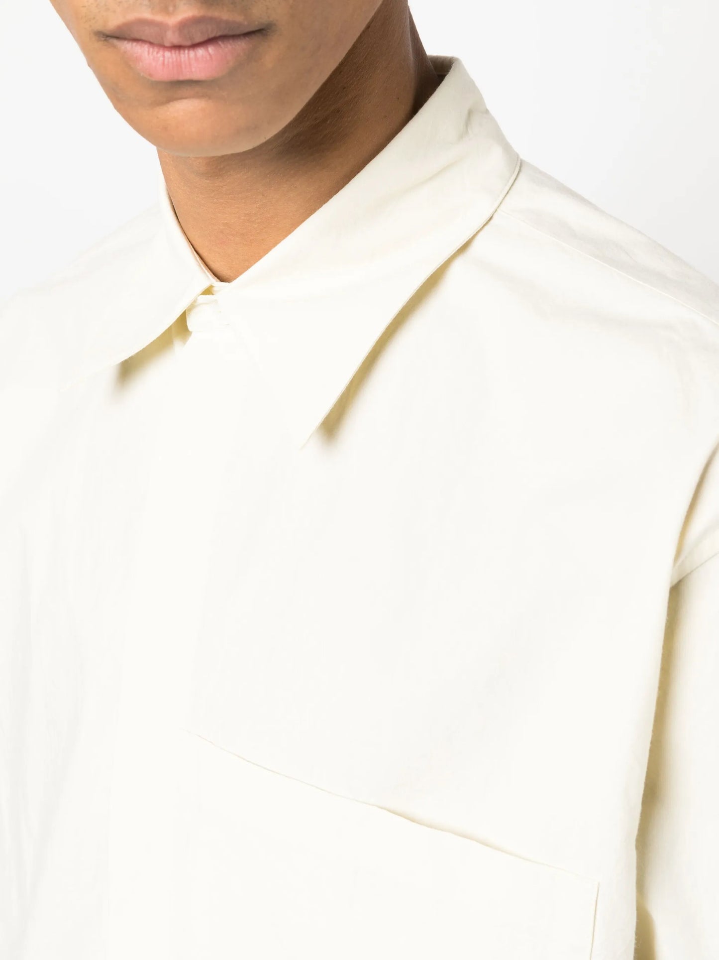 patch-pocket cotton shirt