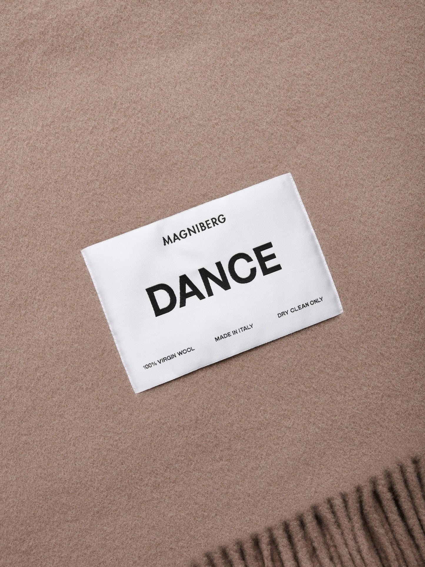 logo-patch virgin wool blanket