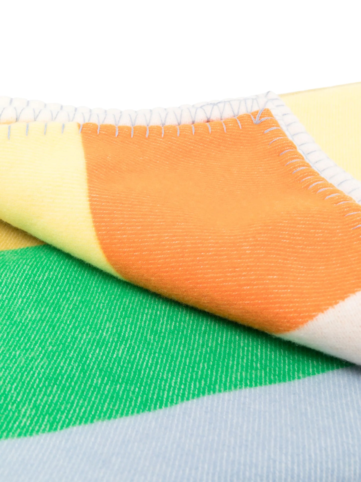 Pyramid cashmere-wool blend blanket