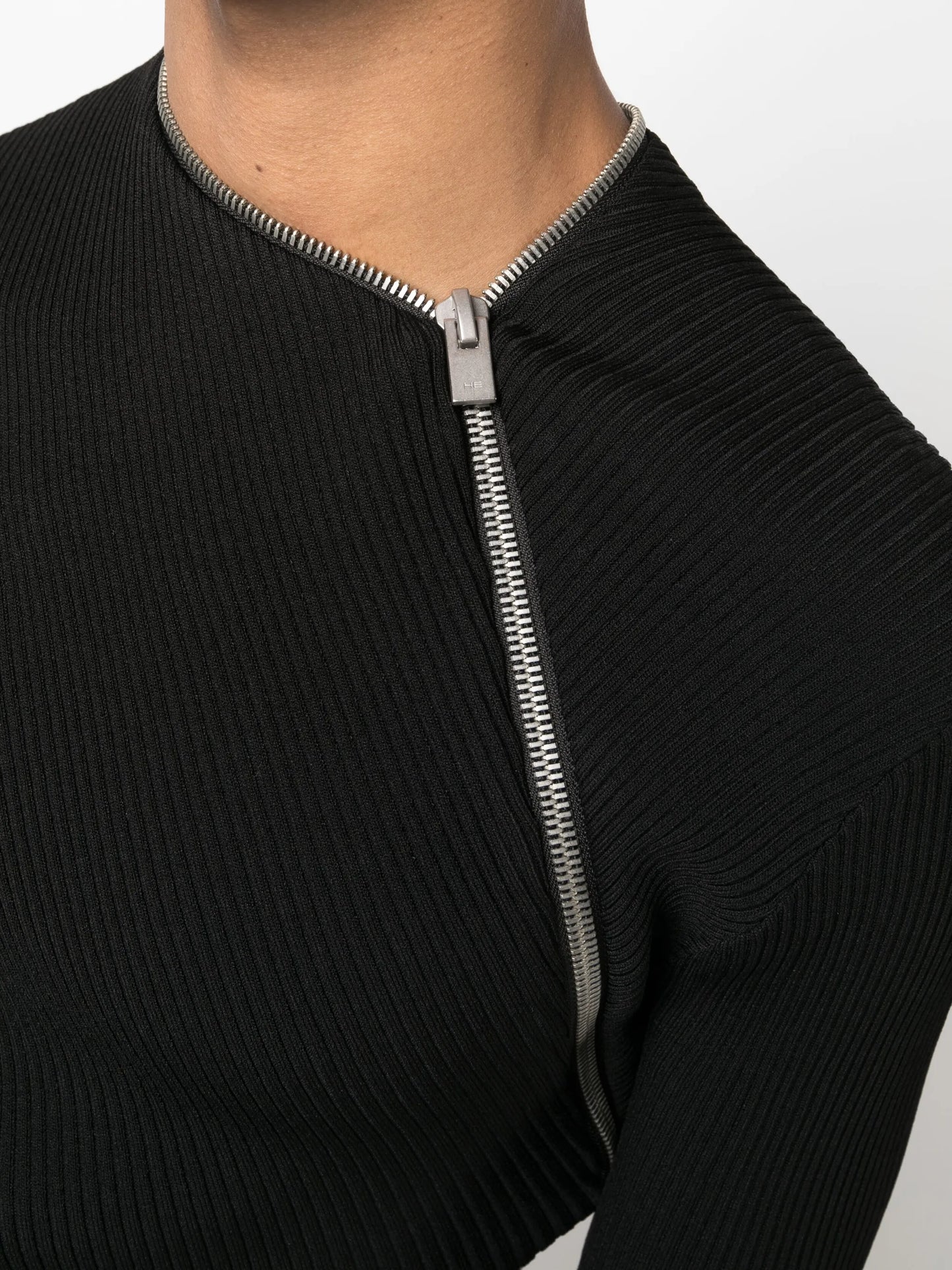 zip-fastening knitted sweatshirt