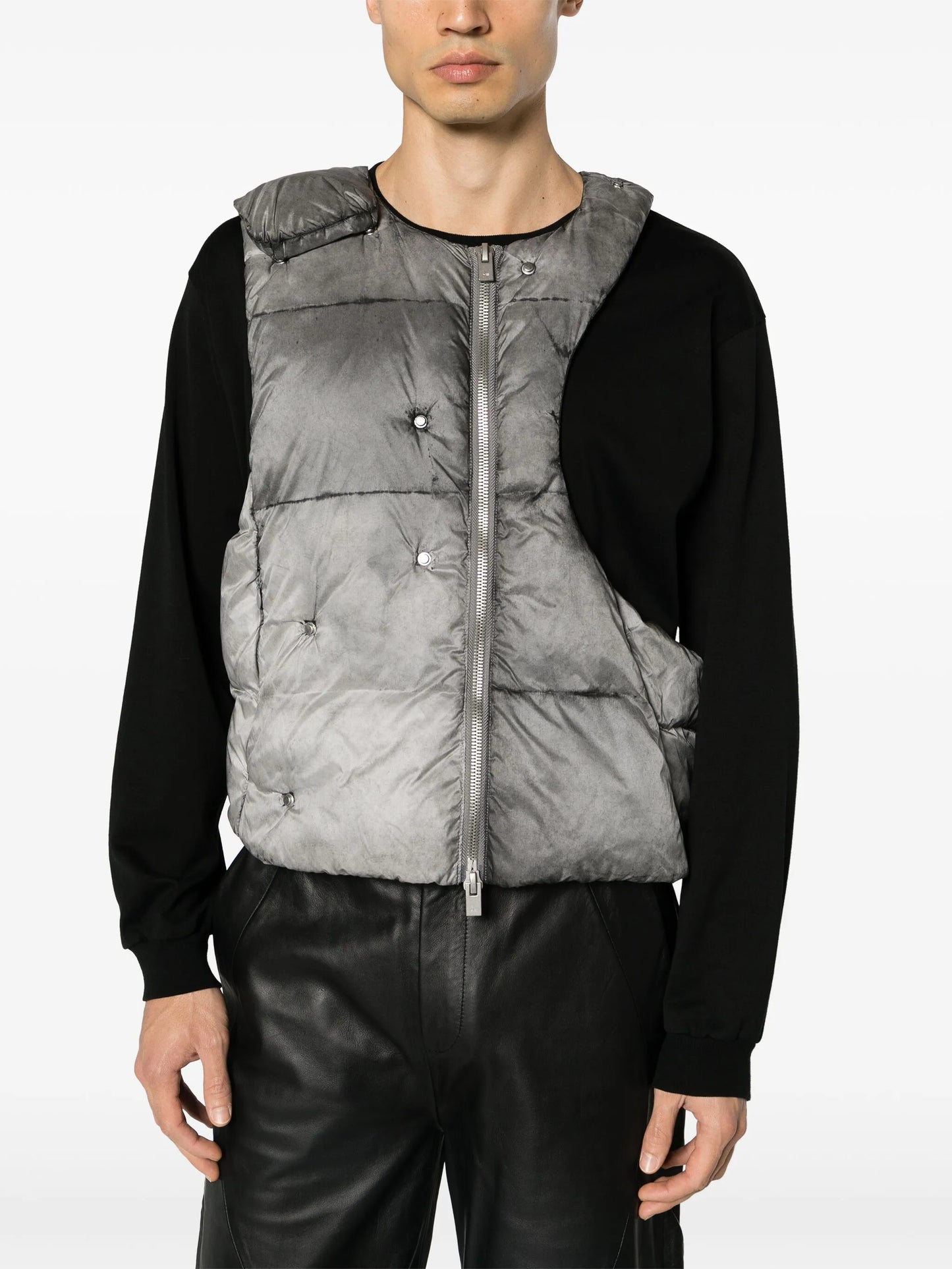 Weathering asymmetric gilet