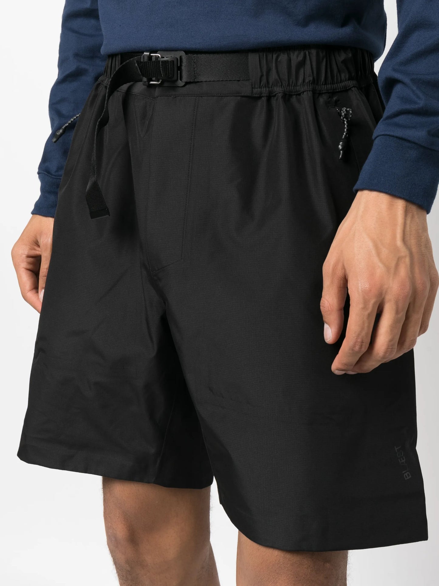 belted running shorts