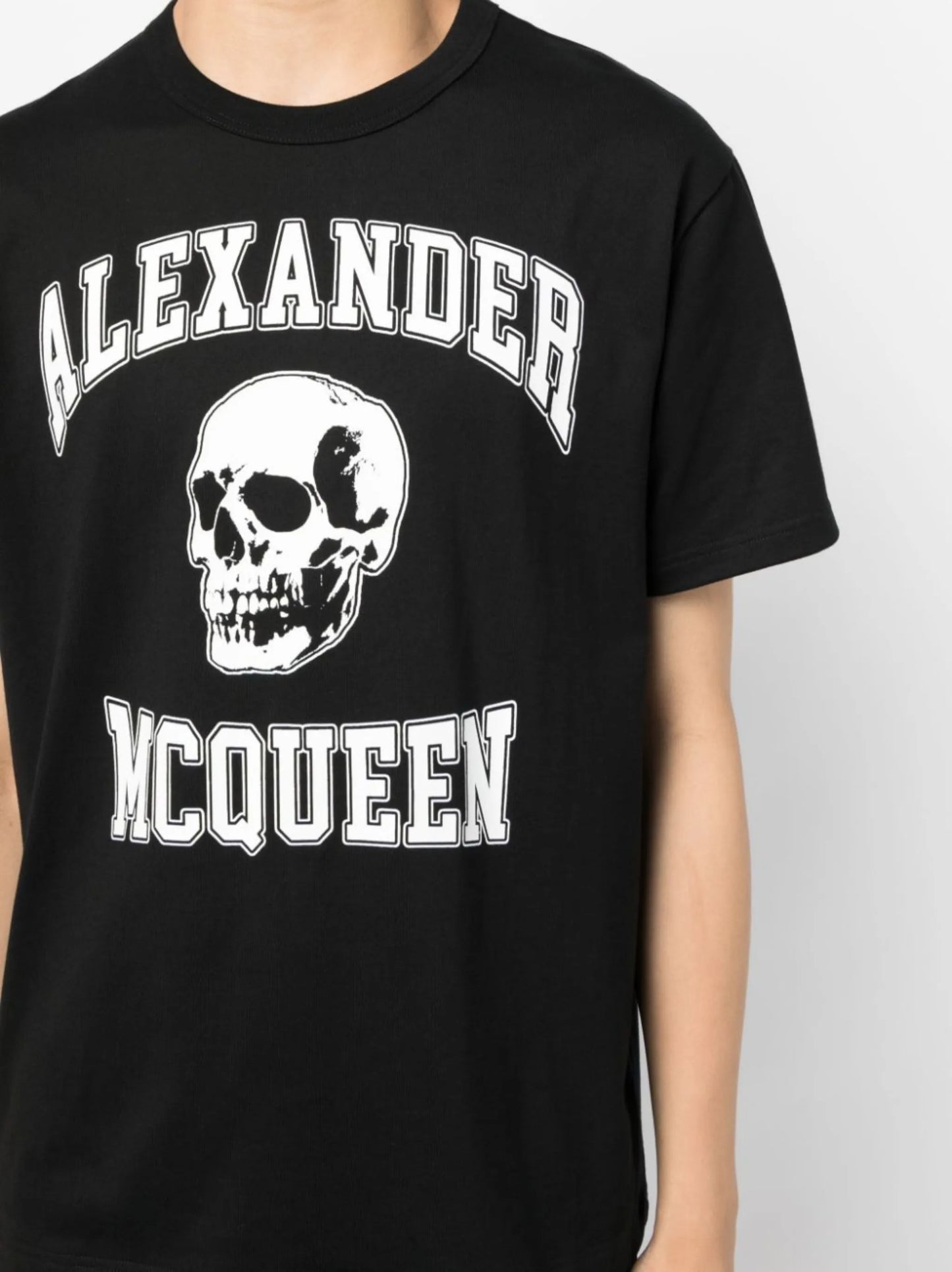 skull logo-print T-shirt