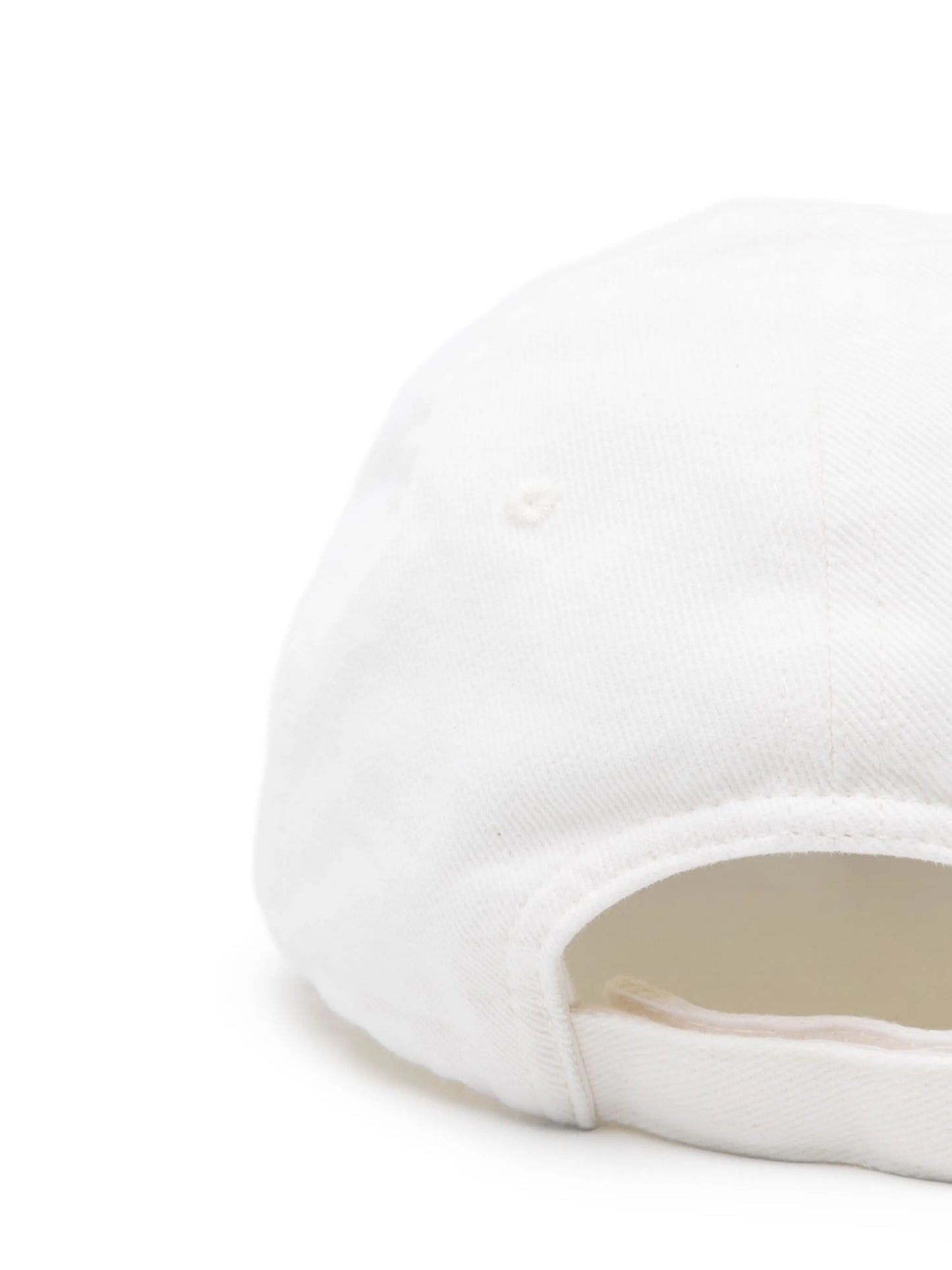 Bal.com front-piercing cap