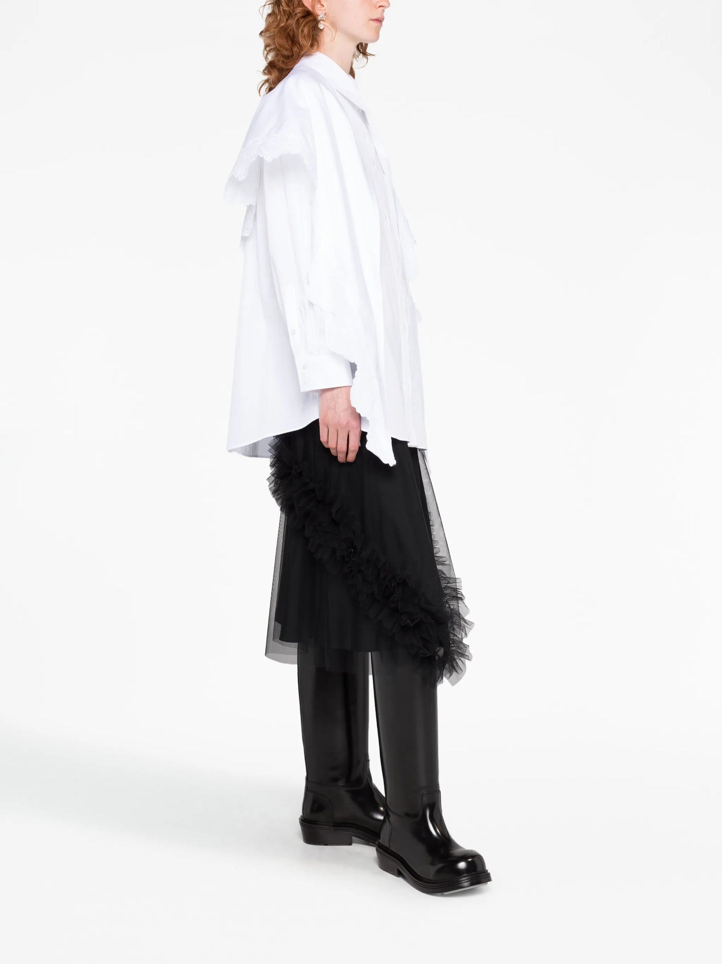 pointed collar embroidered shirt
