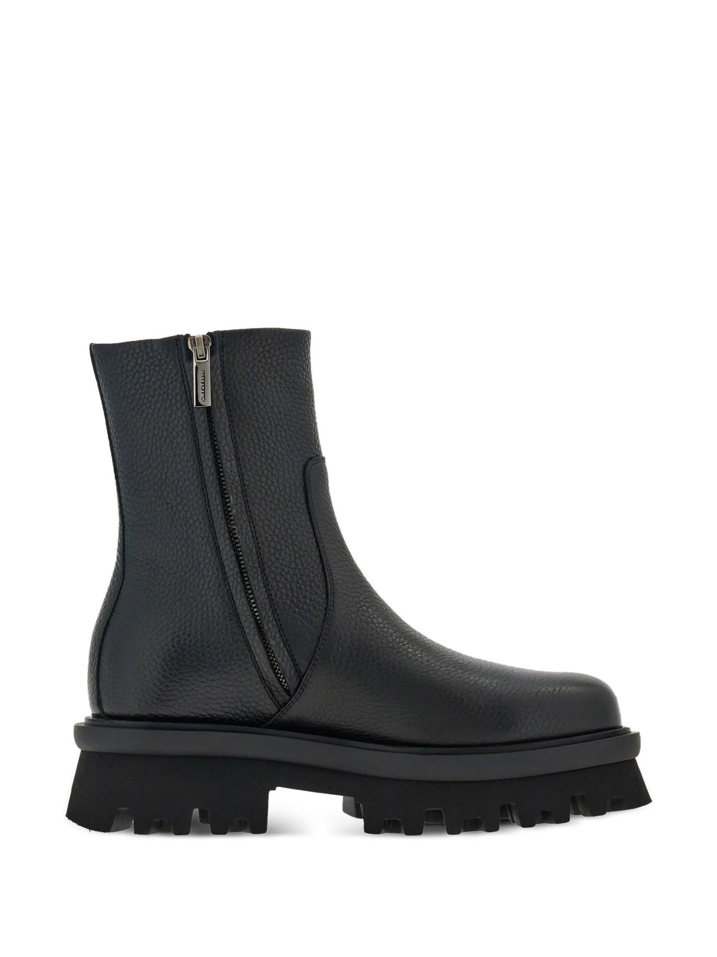 round-toe leather ankle boots