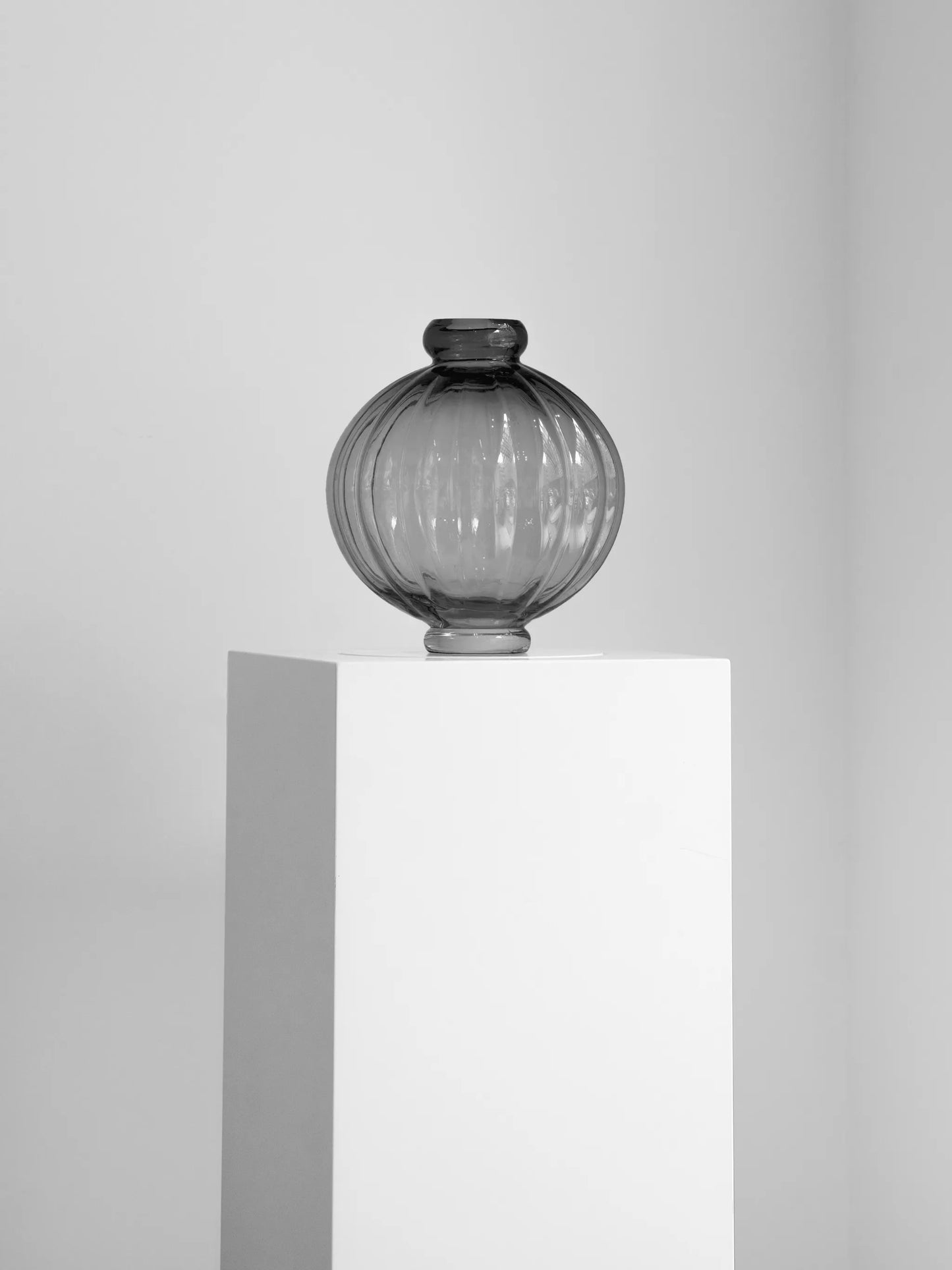 Balloon 01 glass vase (25cm)