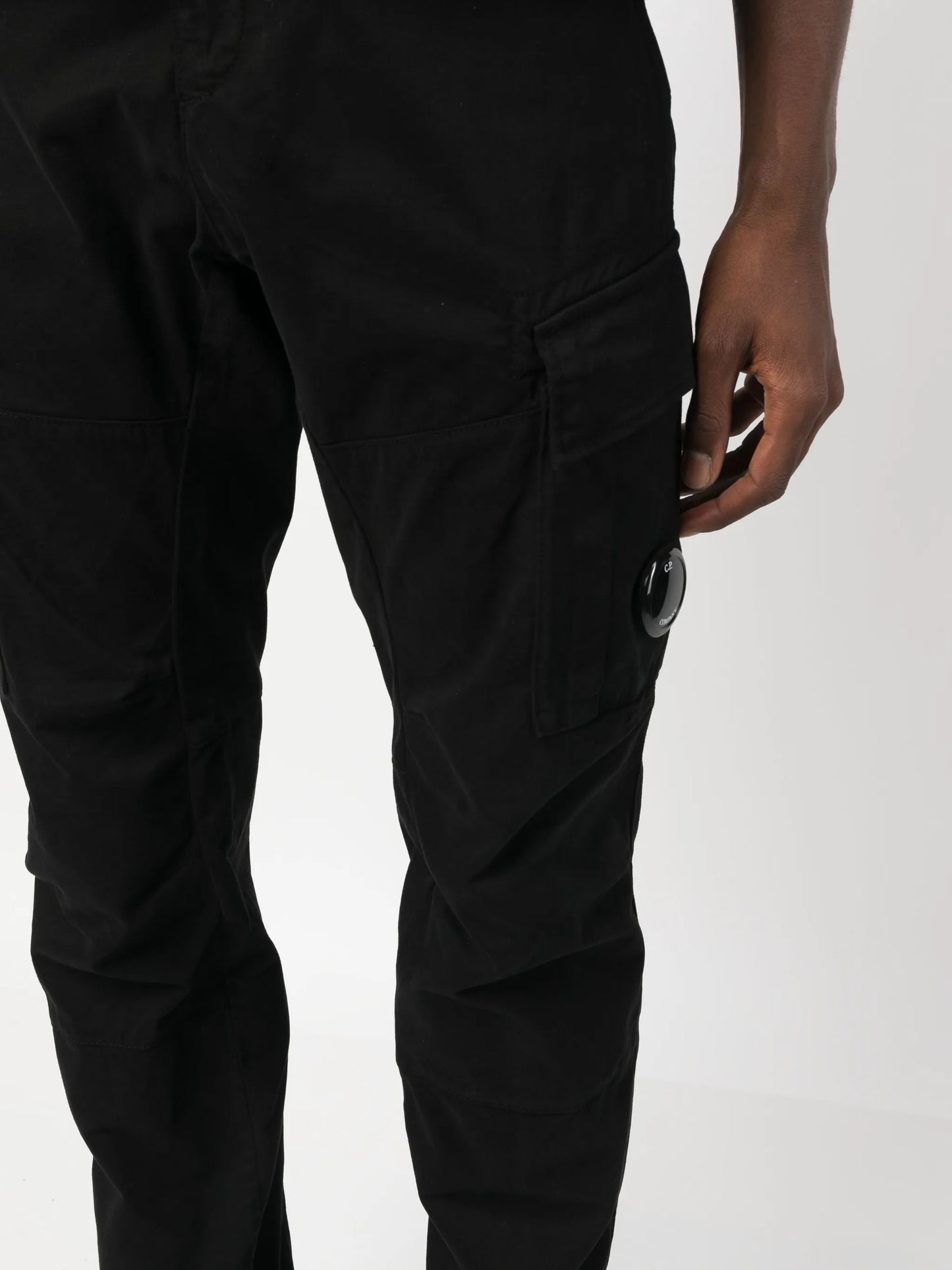 logo-plaque tapered-leg trousers