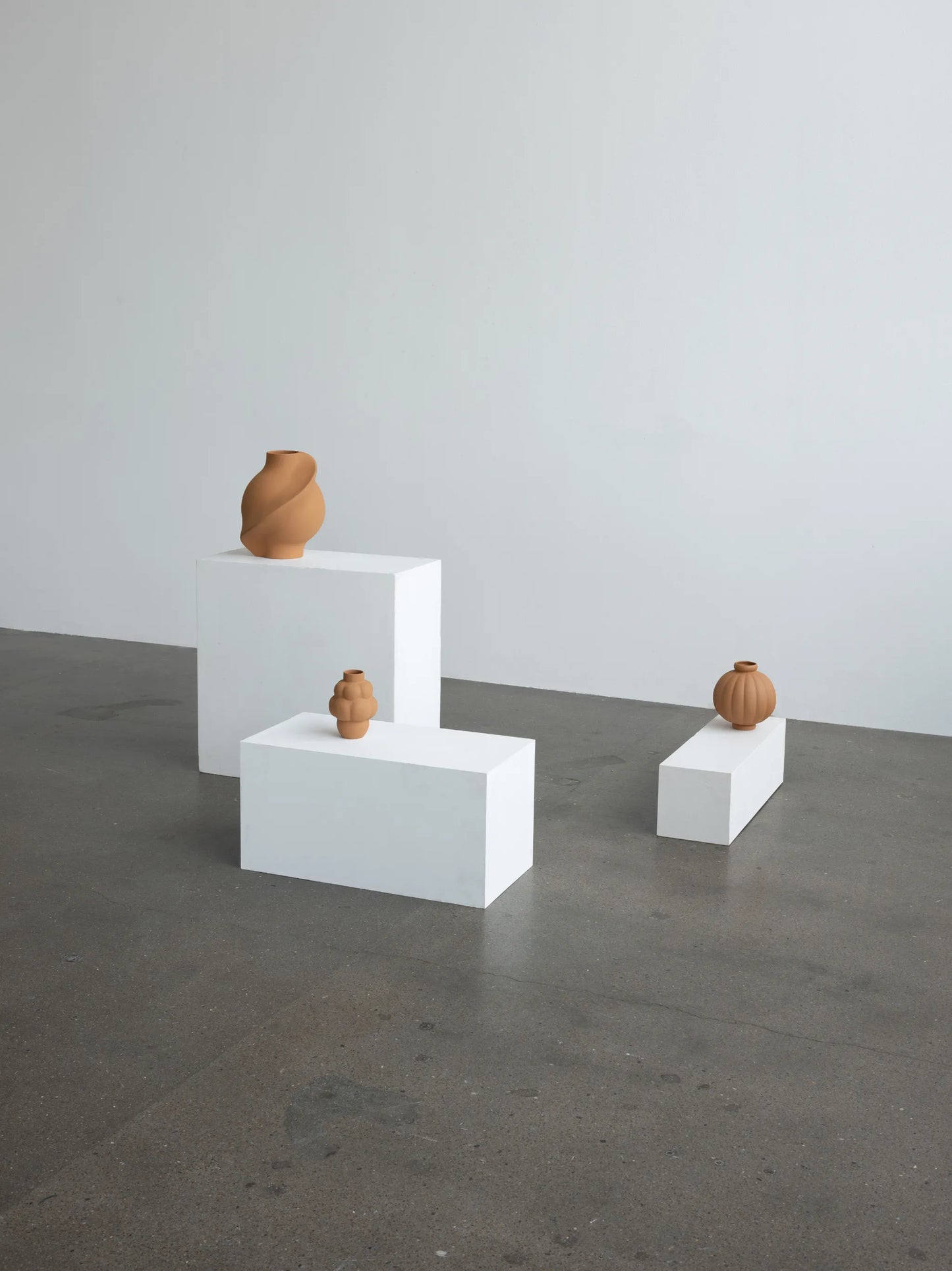 Pirout ceramic vase (22cm)