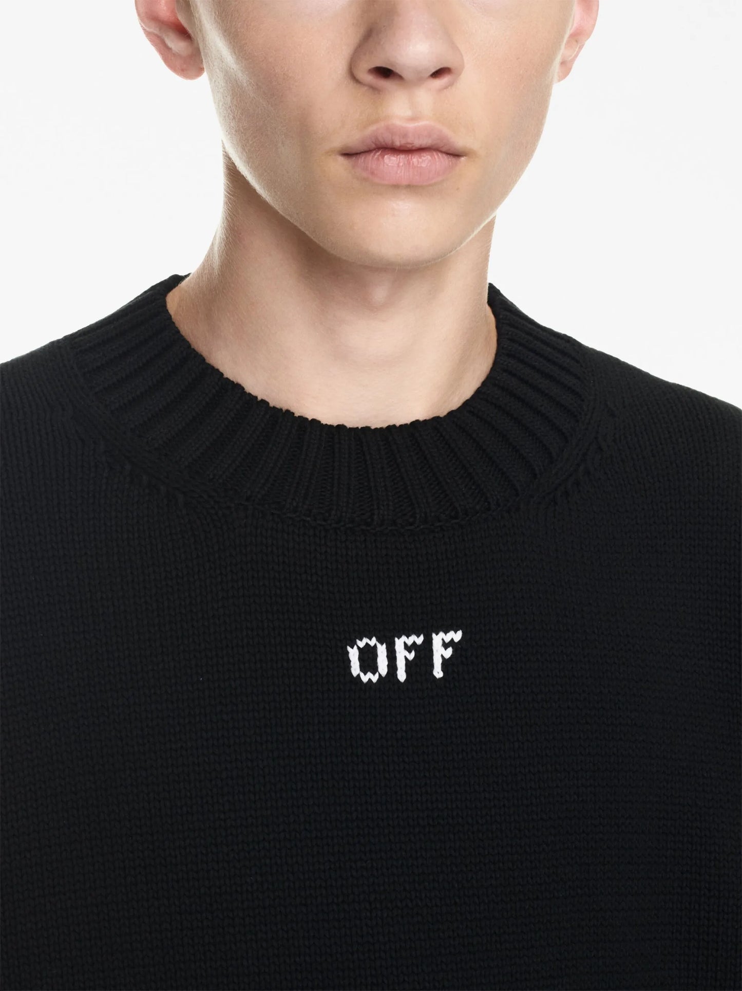 Arrows-embroidery crew-neck jumper