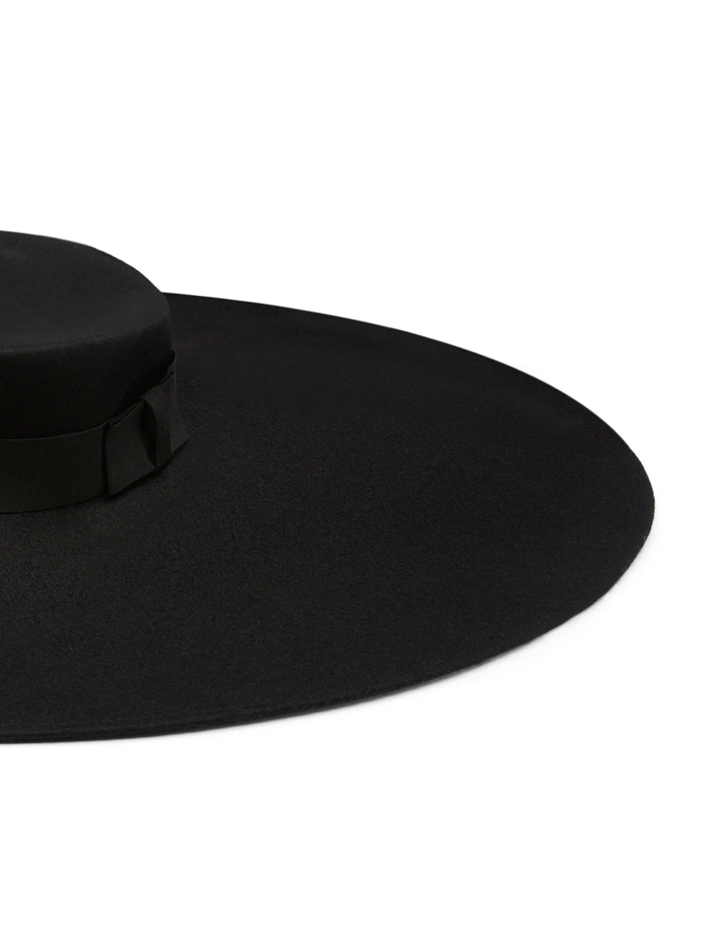 wide-brim wool fedora