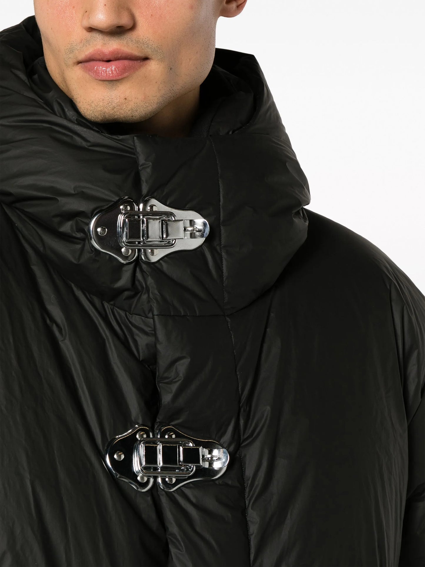 Latch down jacket