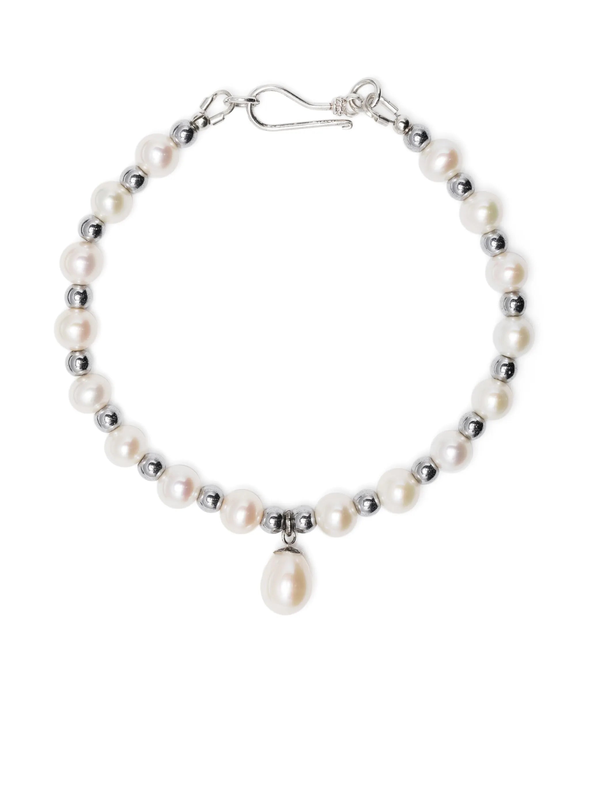 beaded pearl bracelet