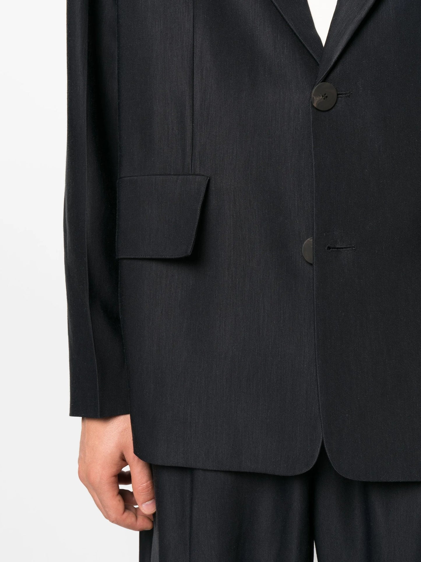 single-breasted notcheded-lapel blazer