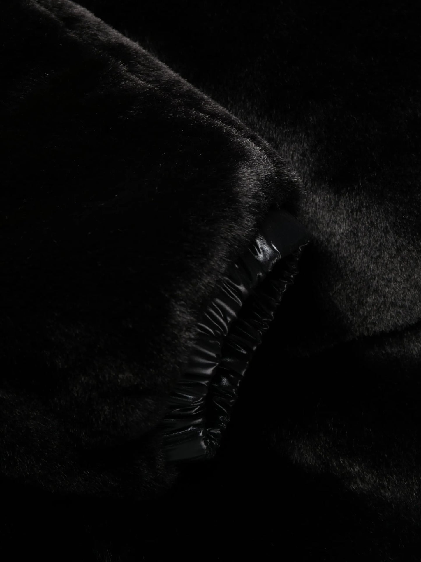 Pluvier faux-fur jacket