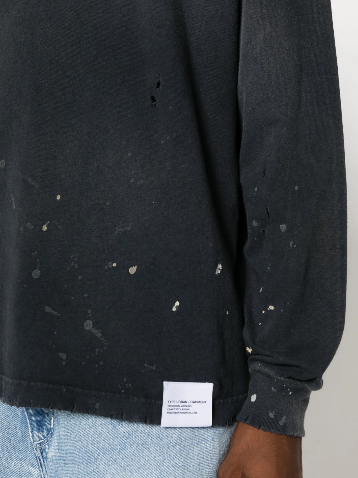 Damage distressed sweatshirt