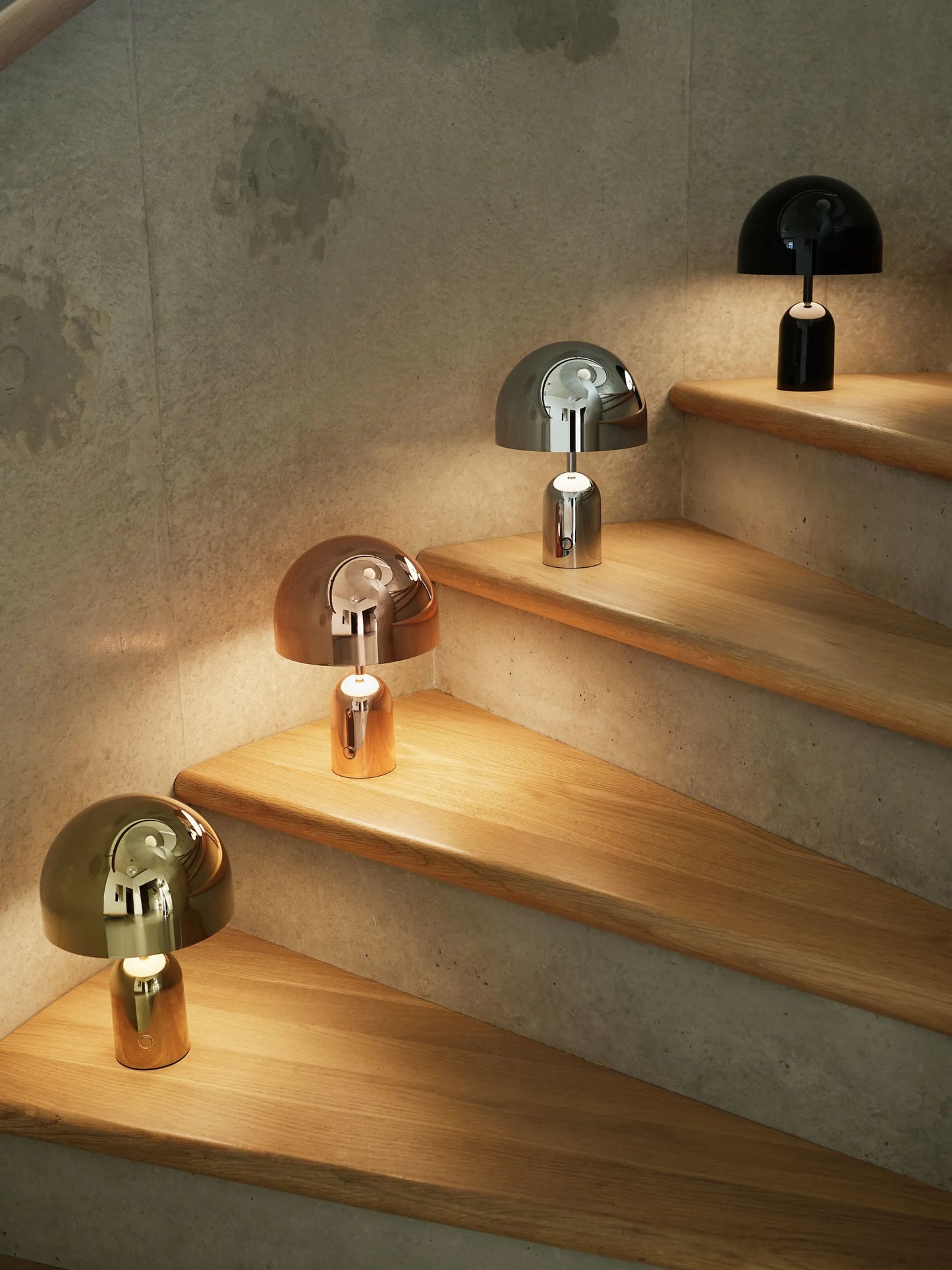 Bell portable LED UN light