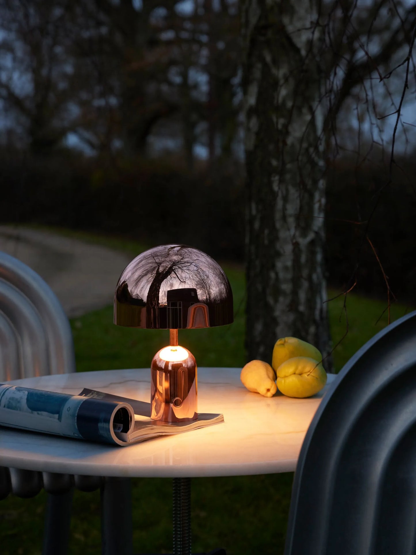 Bell portable LED UN light