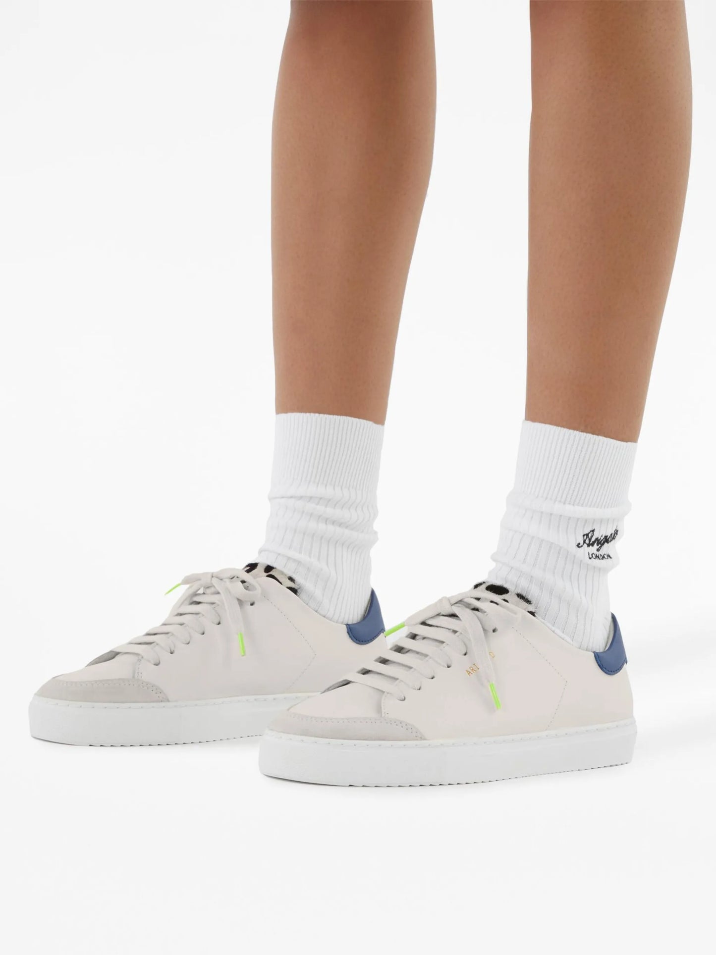 Clean 90 Triple sneakers