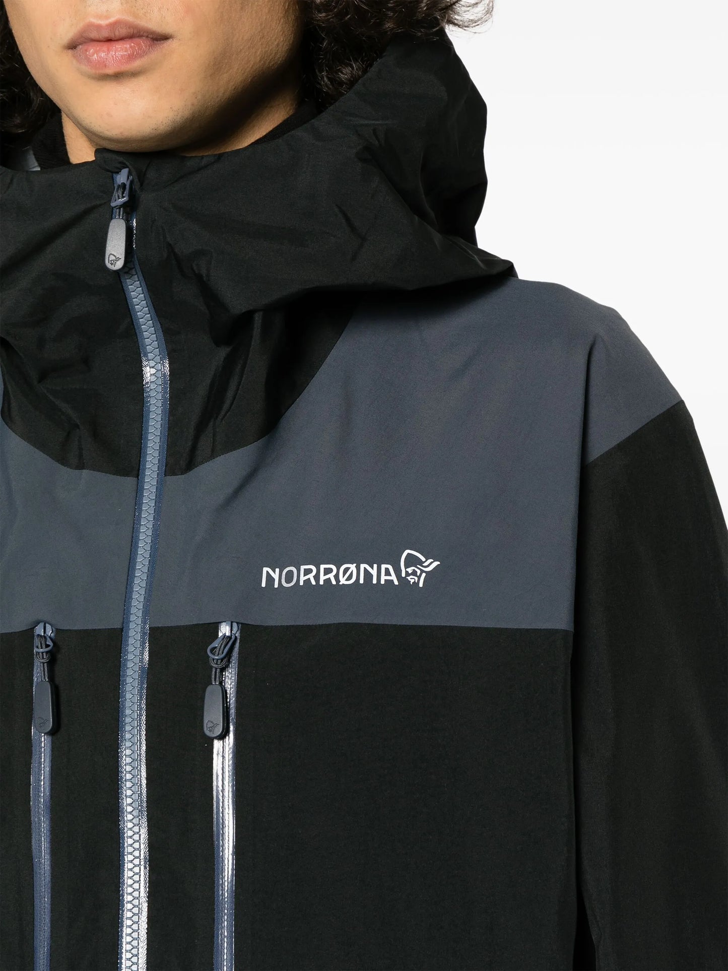 Trollveggen waterproof hooded jacket
