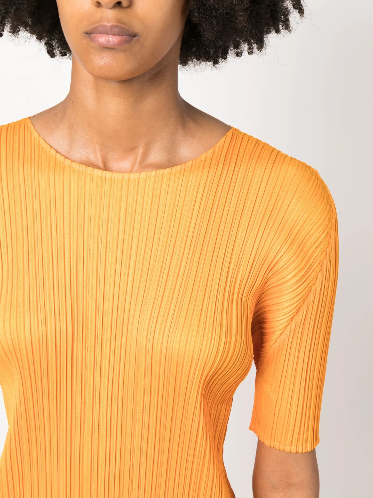 Monthly Colours May plissé midi dress