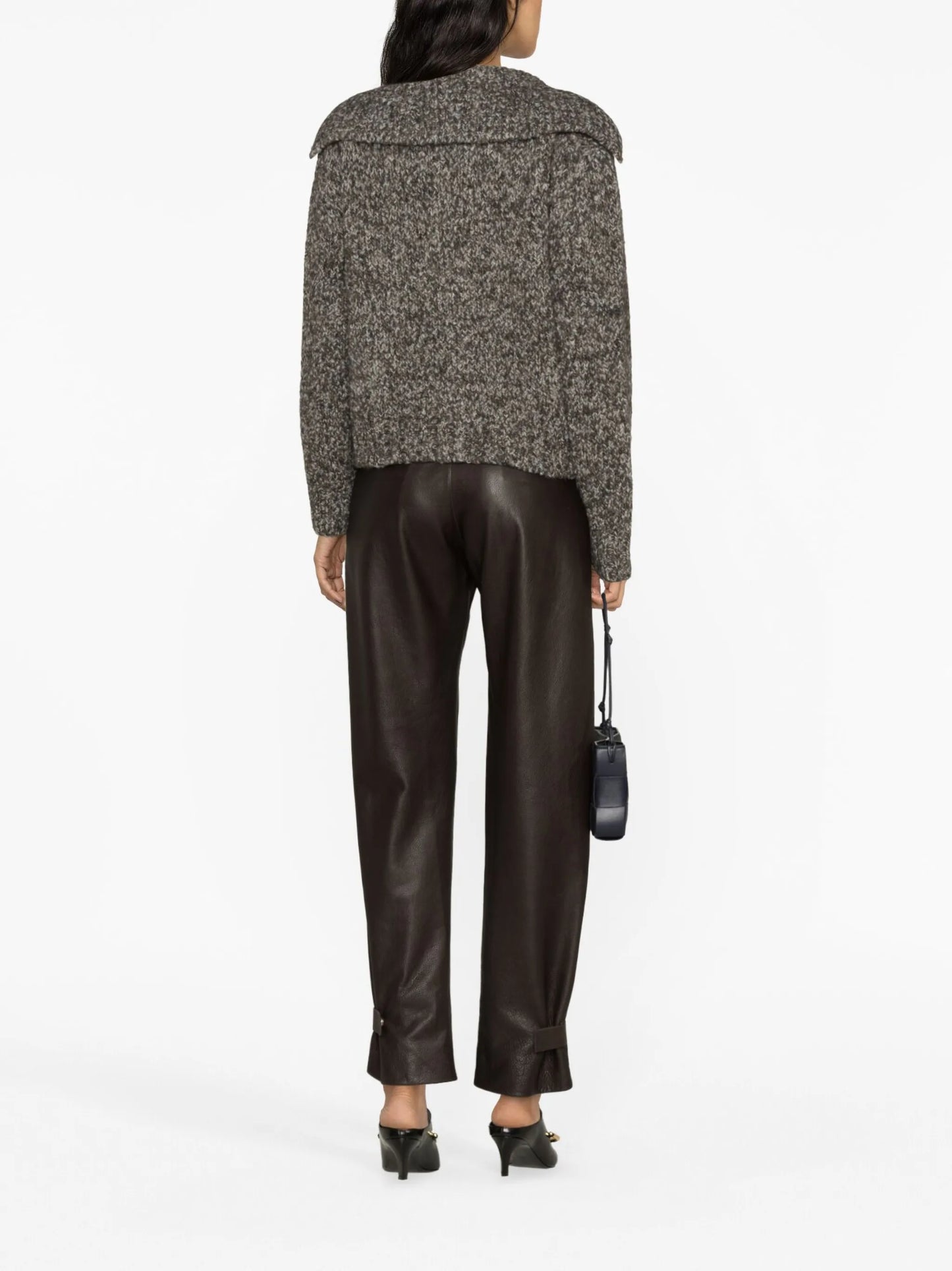 spread-collar chunky-knit cardigan