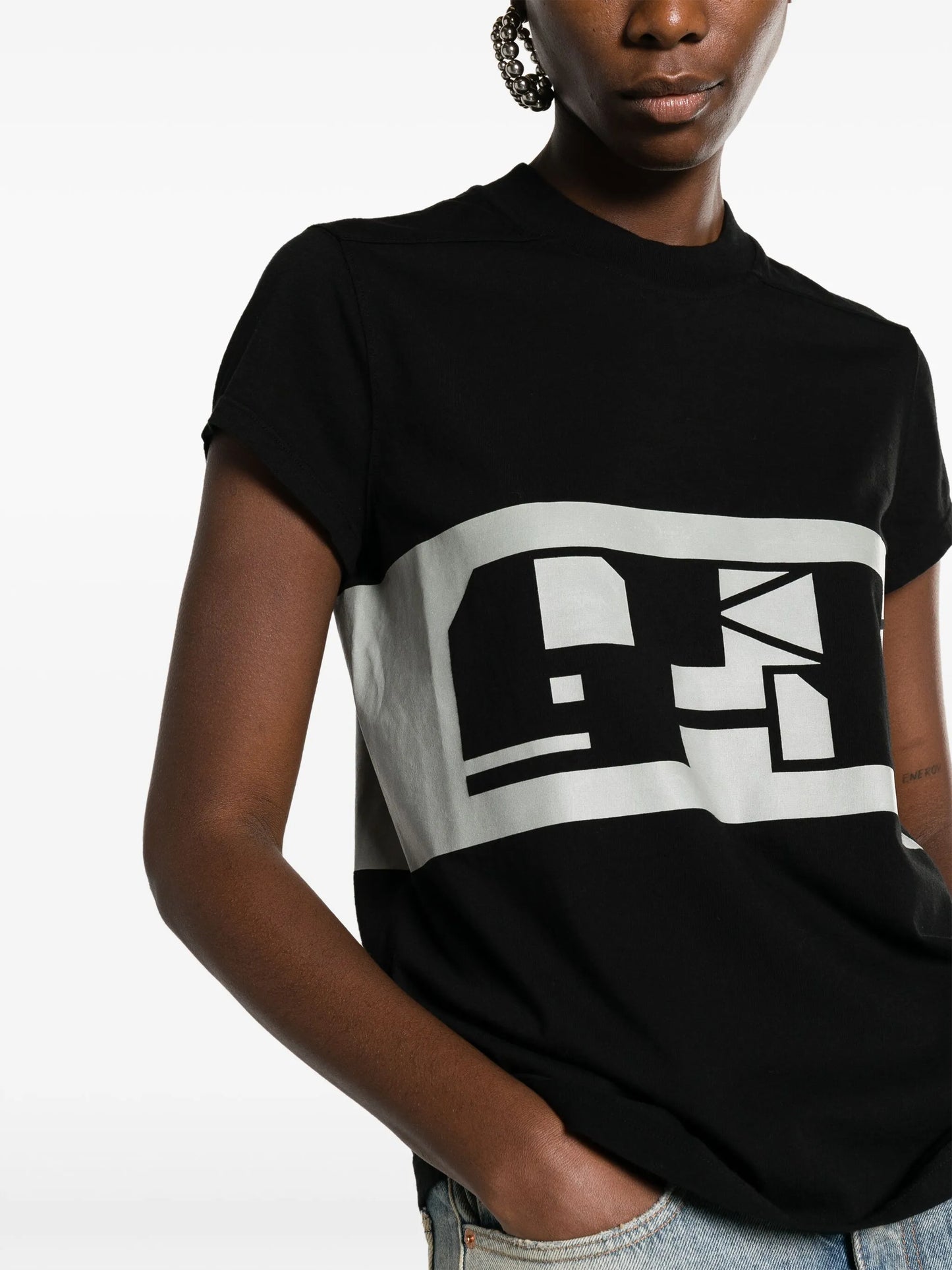 graphic-print T-shirt