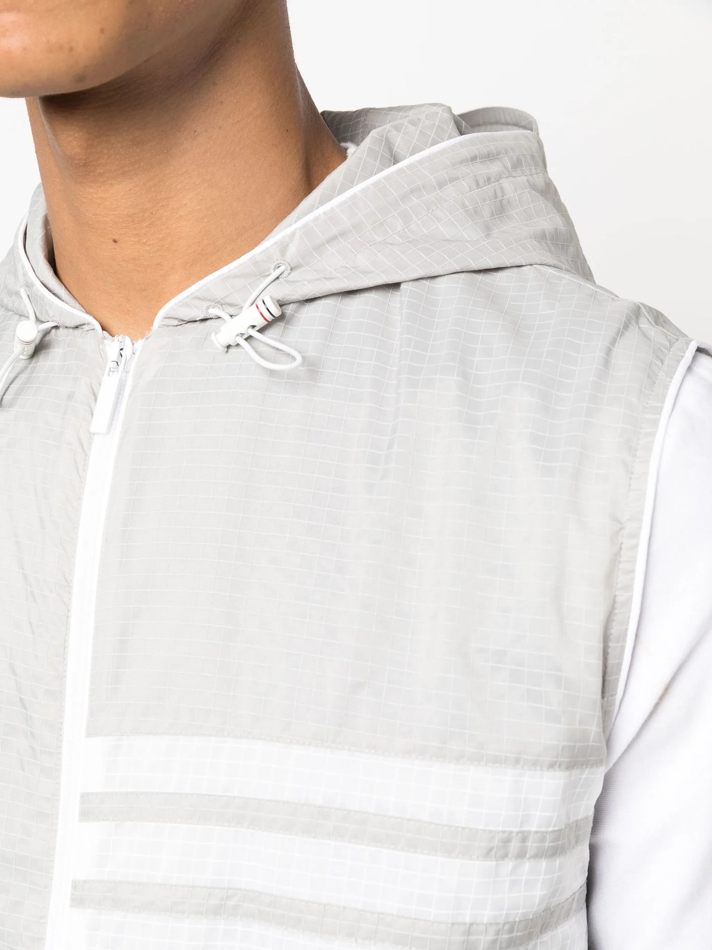 4-Bar stripe ripstop hooded gilet