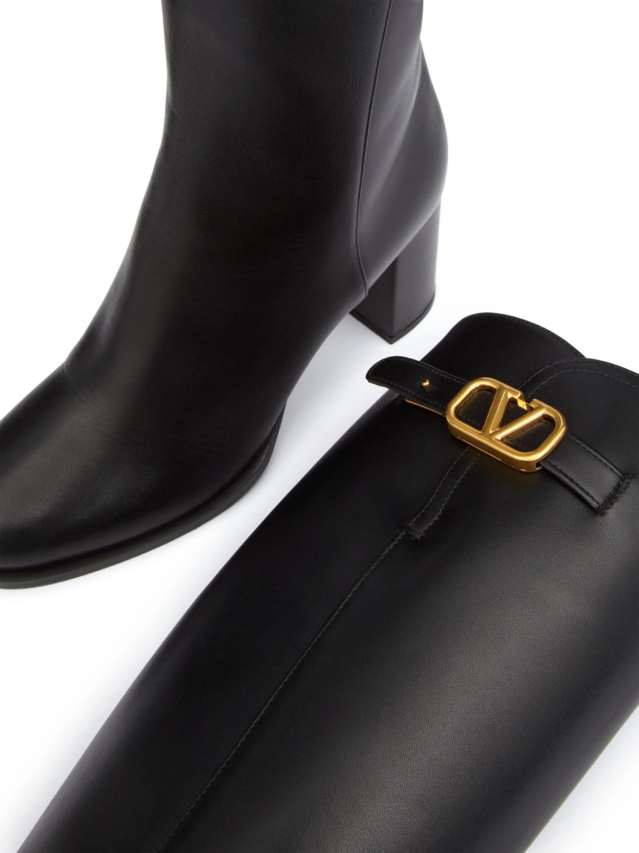 VLogo Signature 70mm knee-high boots