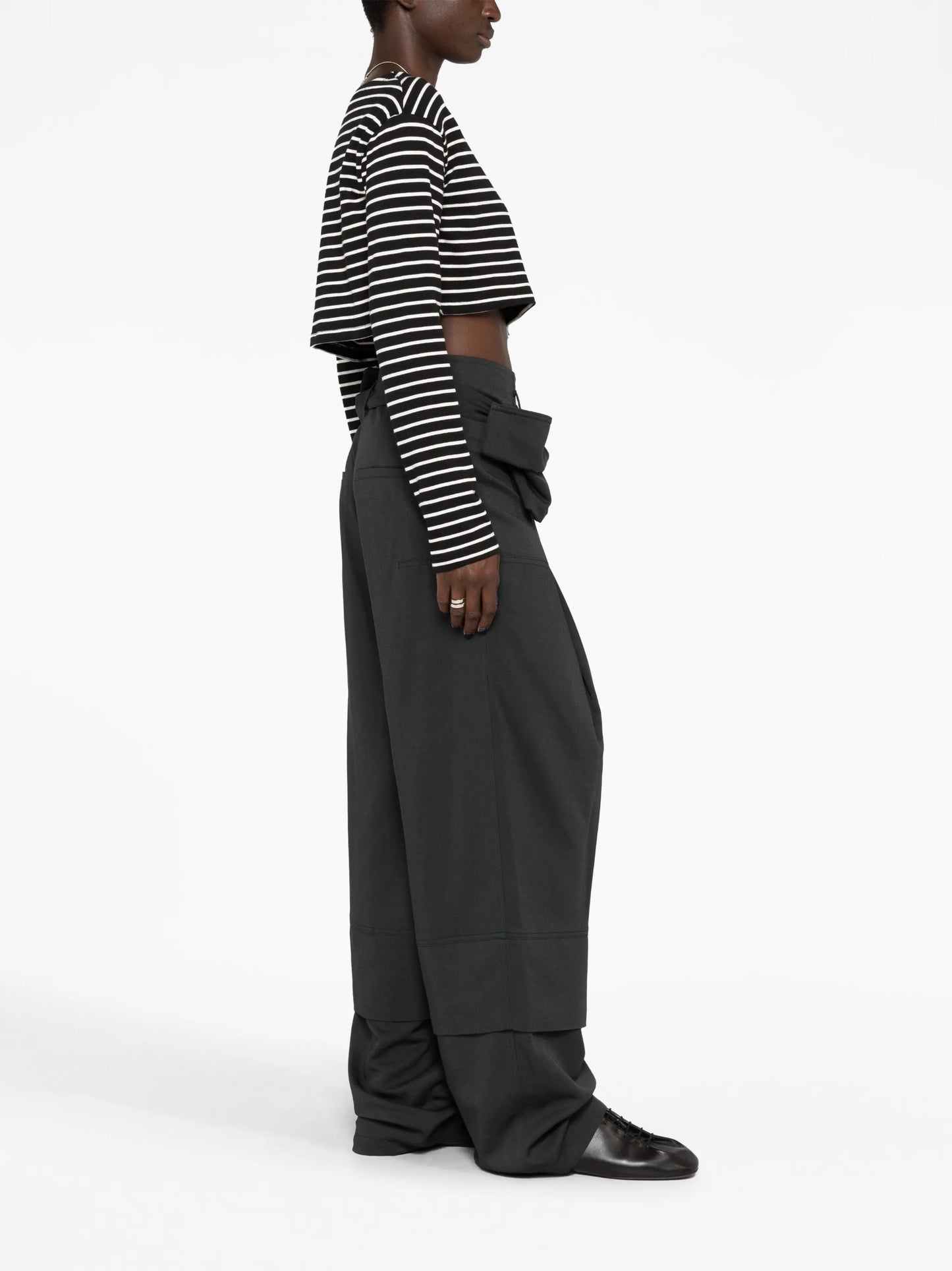 double-belted pocket trousers