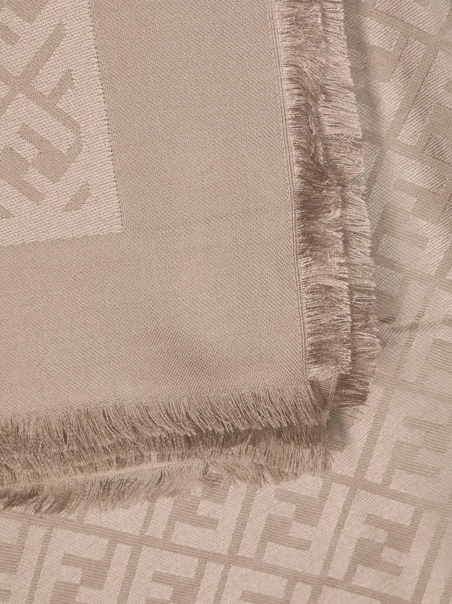 monogram-pattern frayed-hem scarf