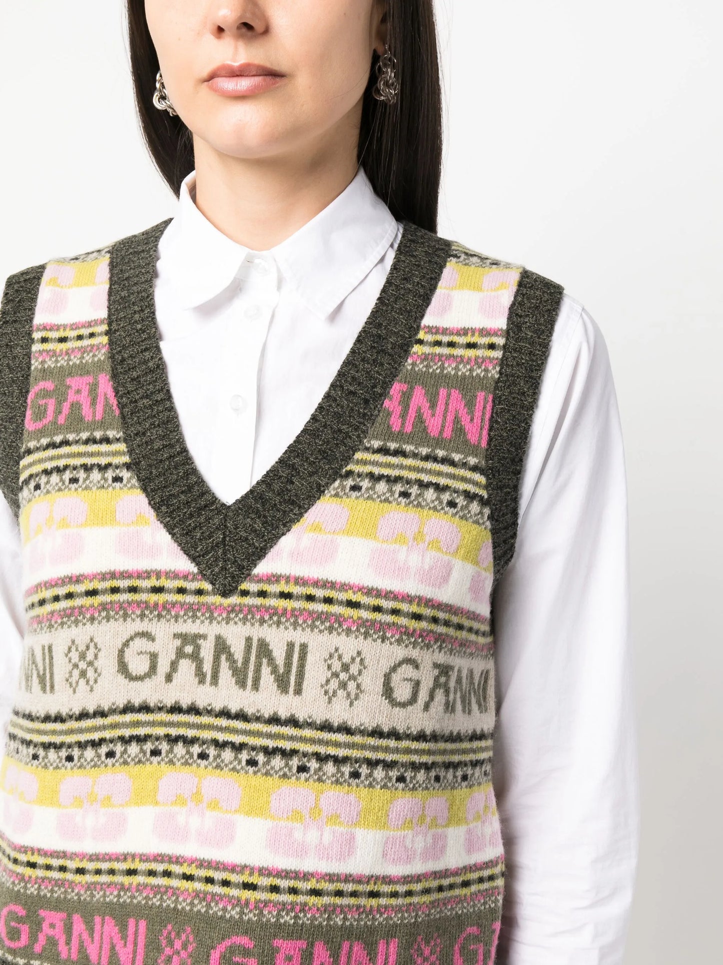 ribbed V-neck intarsia-knit vest